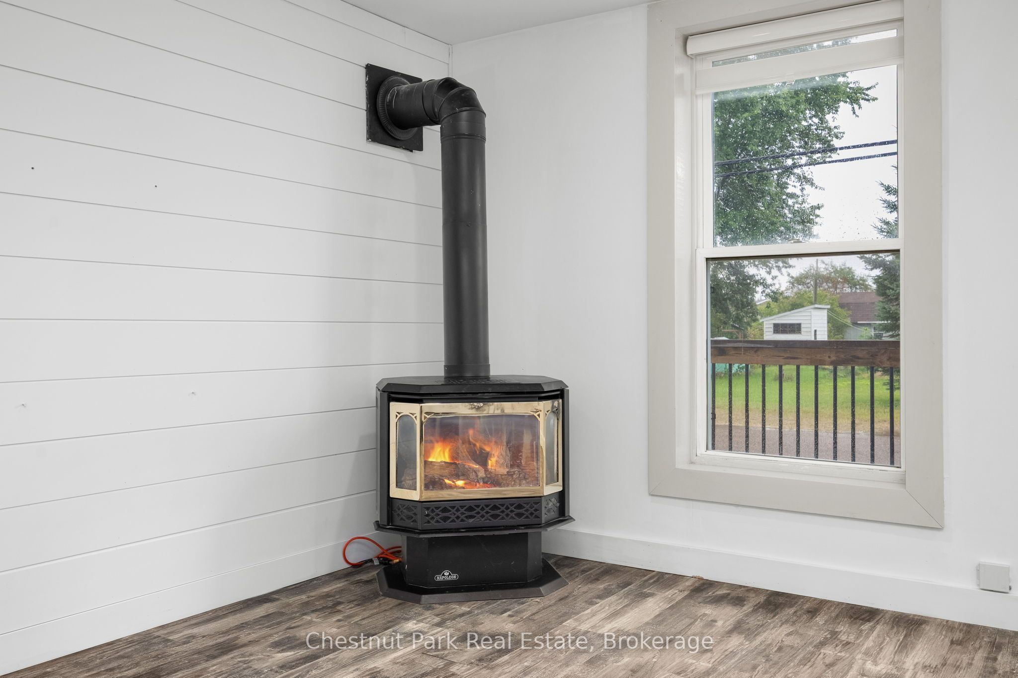 156 Main Street Property Photo 6