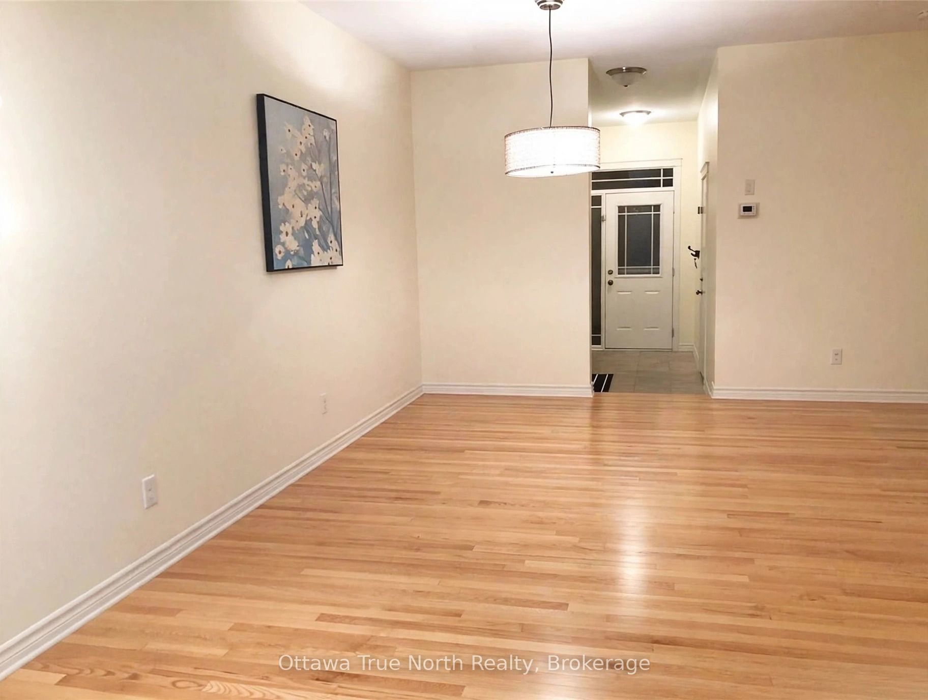 437 Celtic Ridge Crescent Property Photo 3