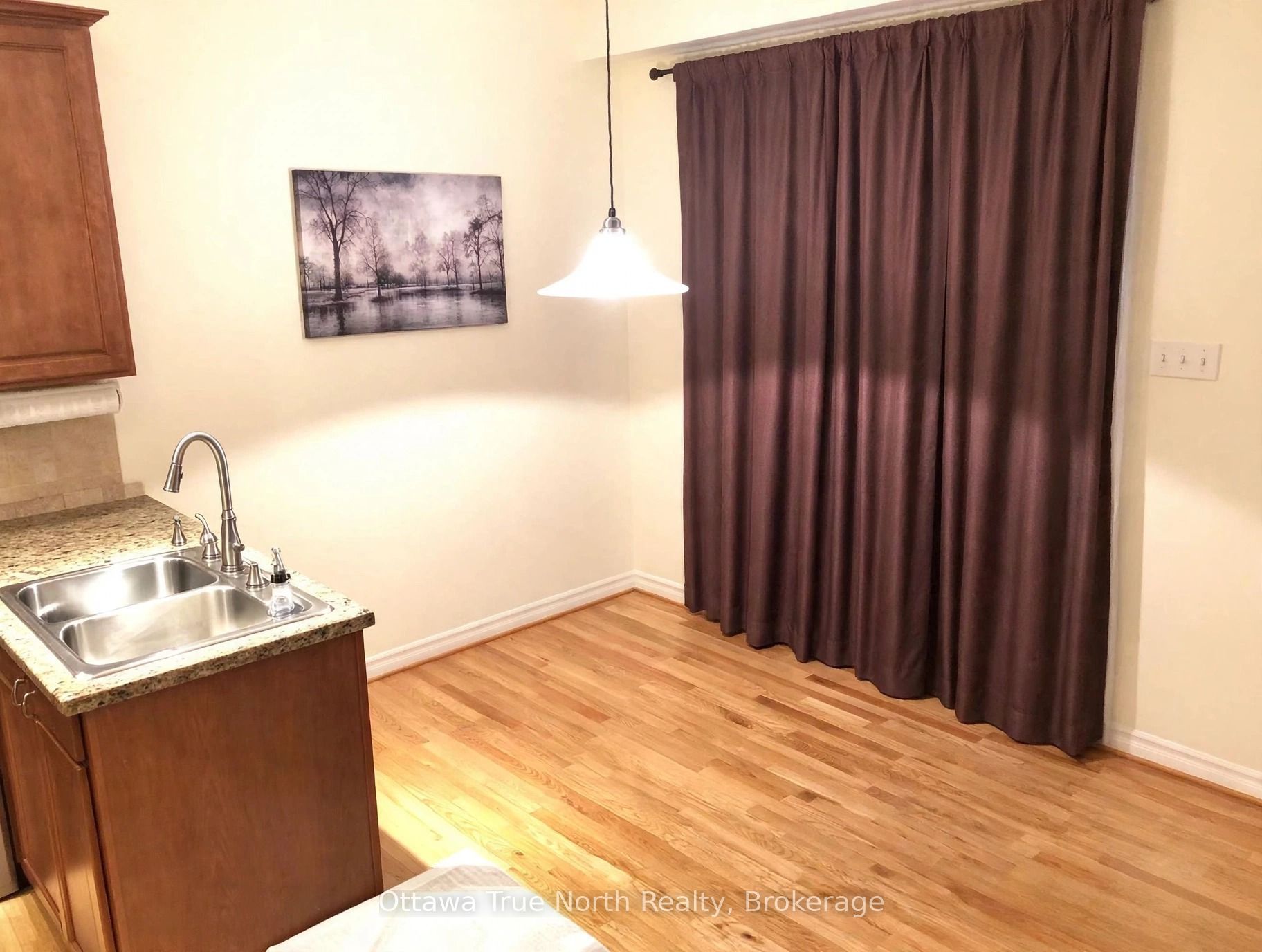 437 Celtic Ridge Crescent Property Photo 4