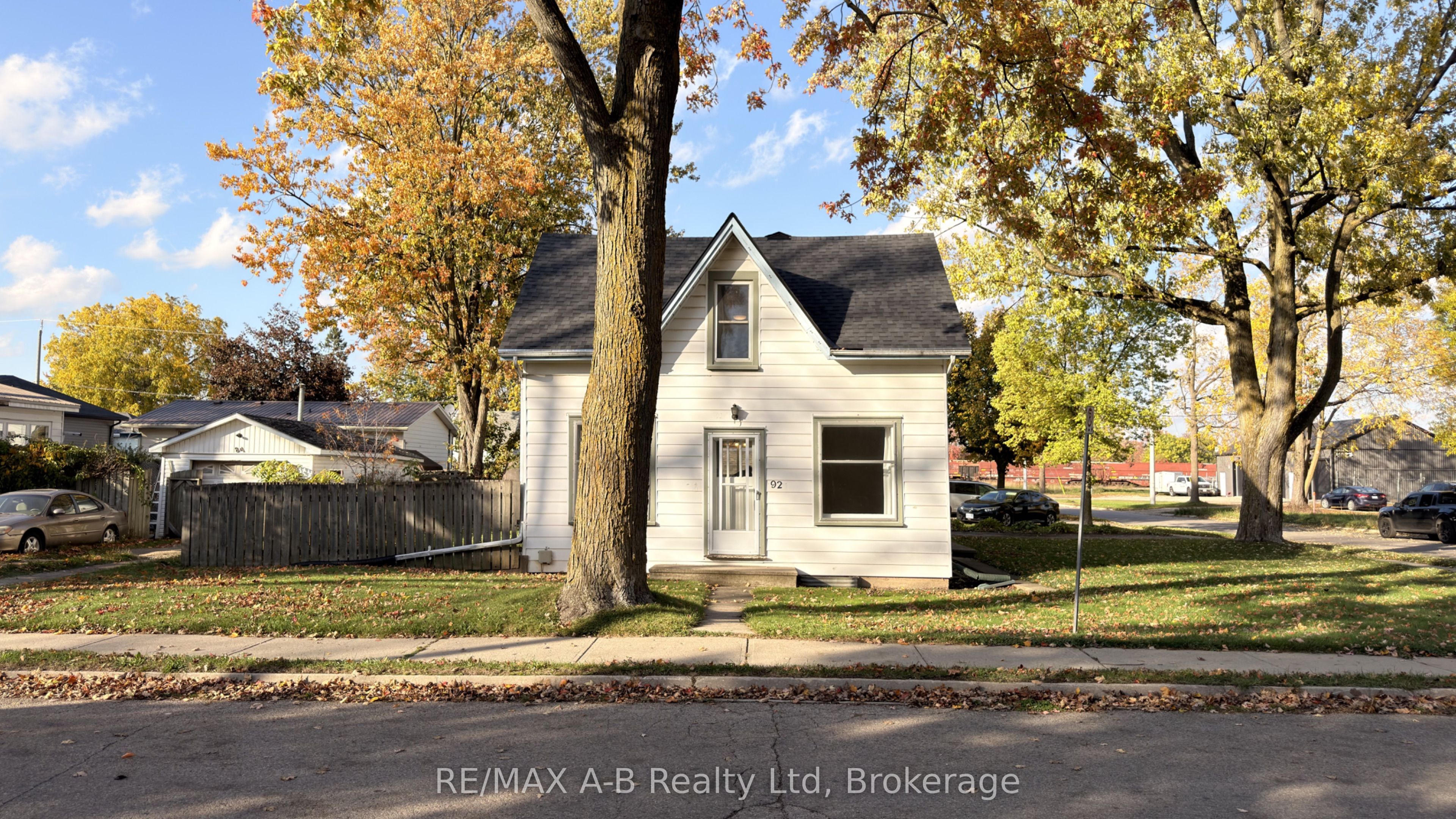 92 East Gore Street Property Photo 2
