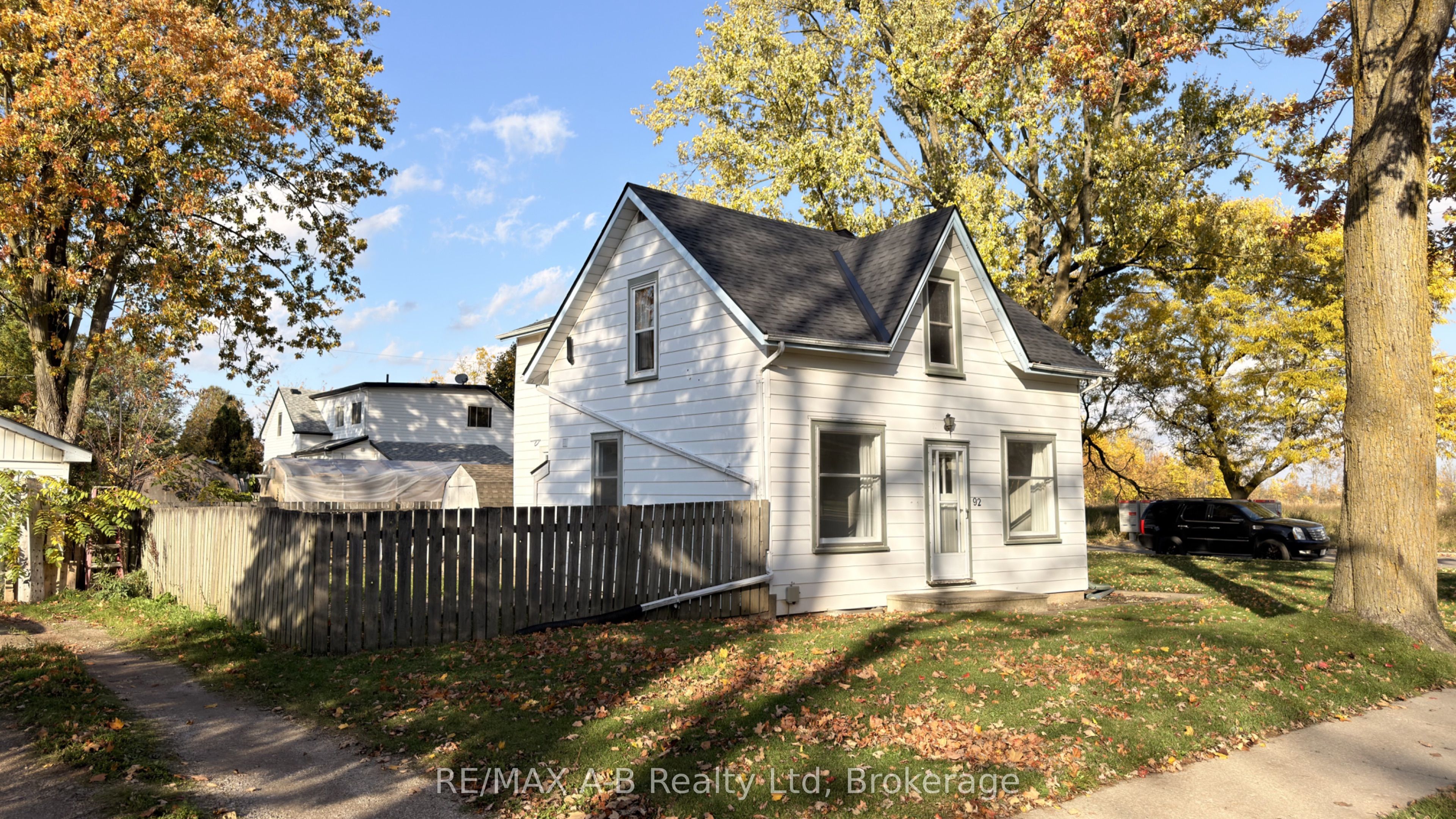 92 East Gore Street Property Photo 44
