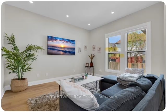 4440 Huron Street Property Photo 14