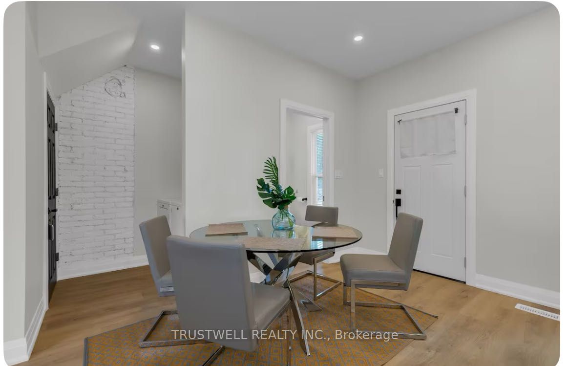 4440 Huron Street Property Photo 17