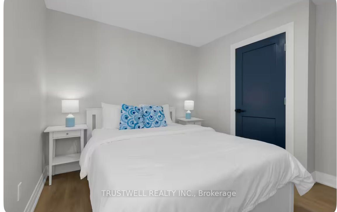 4440 Huron Street Property Photo 21