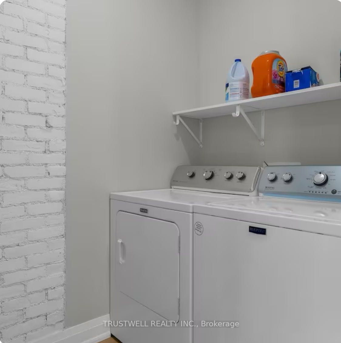 4440 Huron Street Property Photo 24