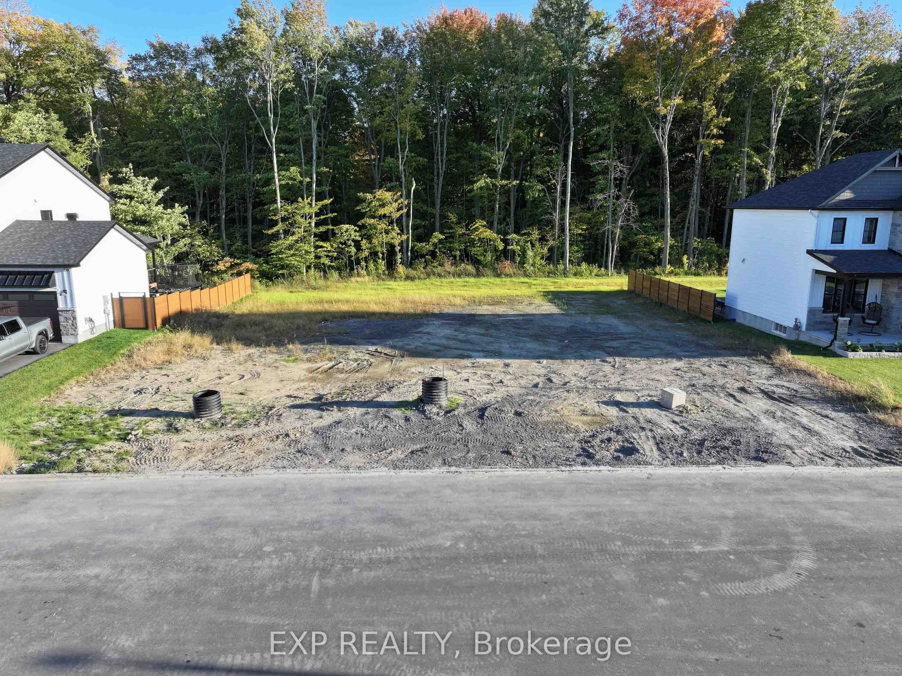 1383 Fribourg Street Property Photo 10