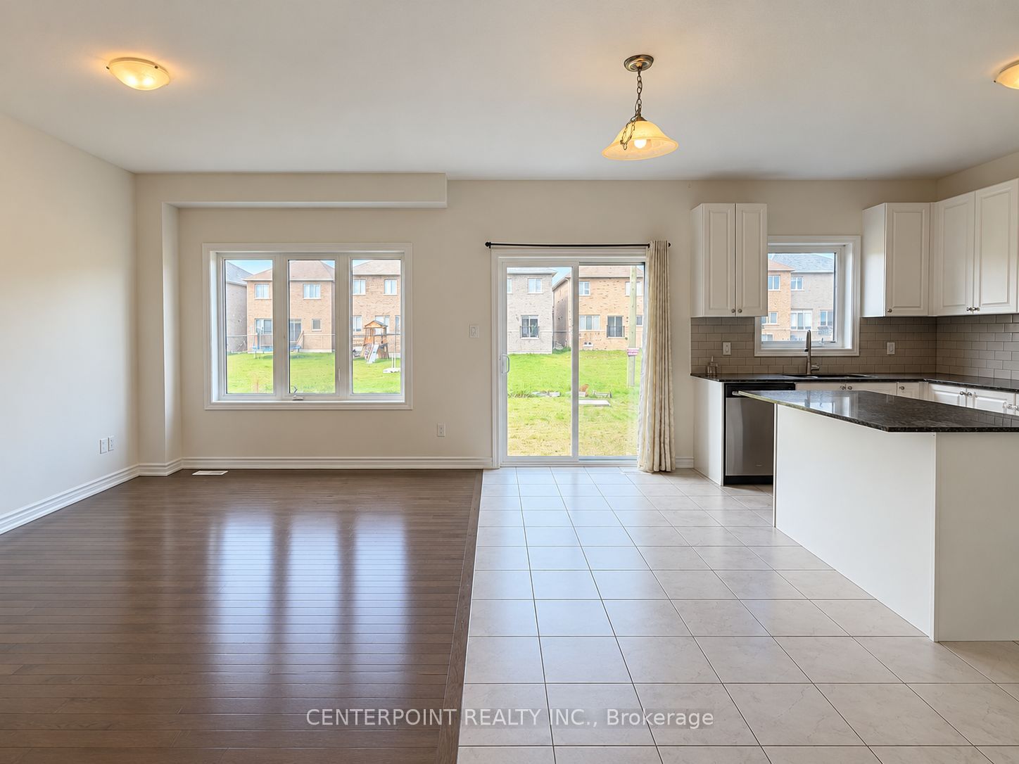 313 Ridley Crescent Property Photo 6