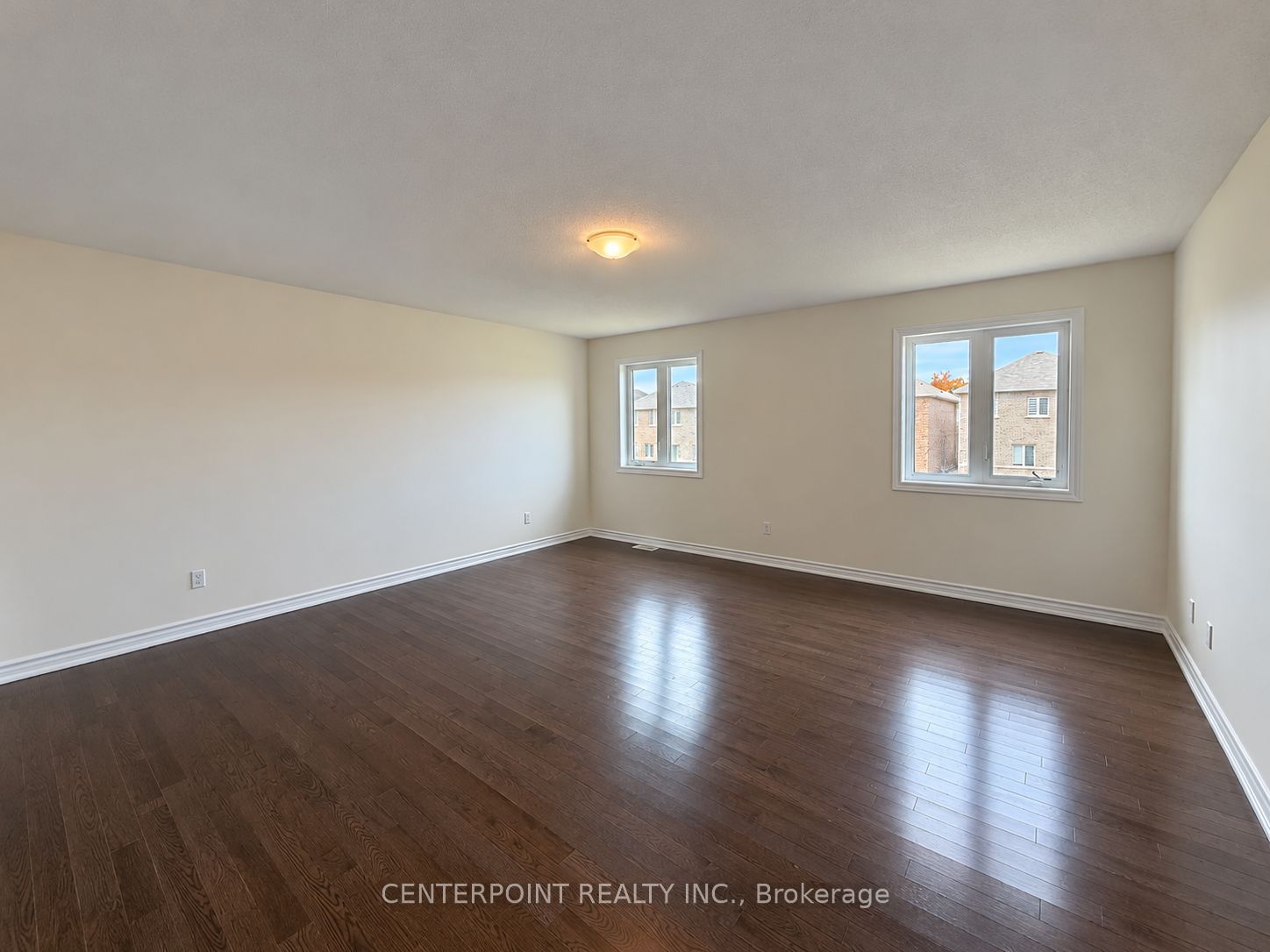 313 Ridley Crescent Property Photo 12
