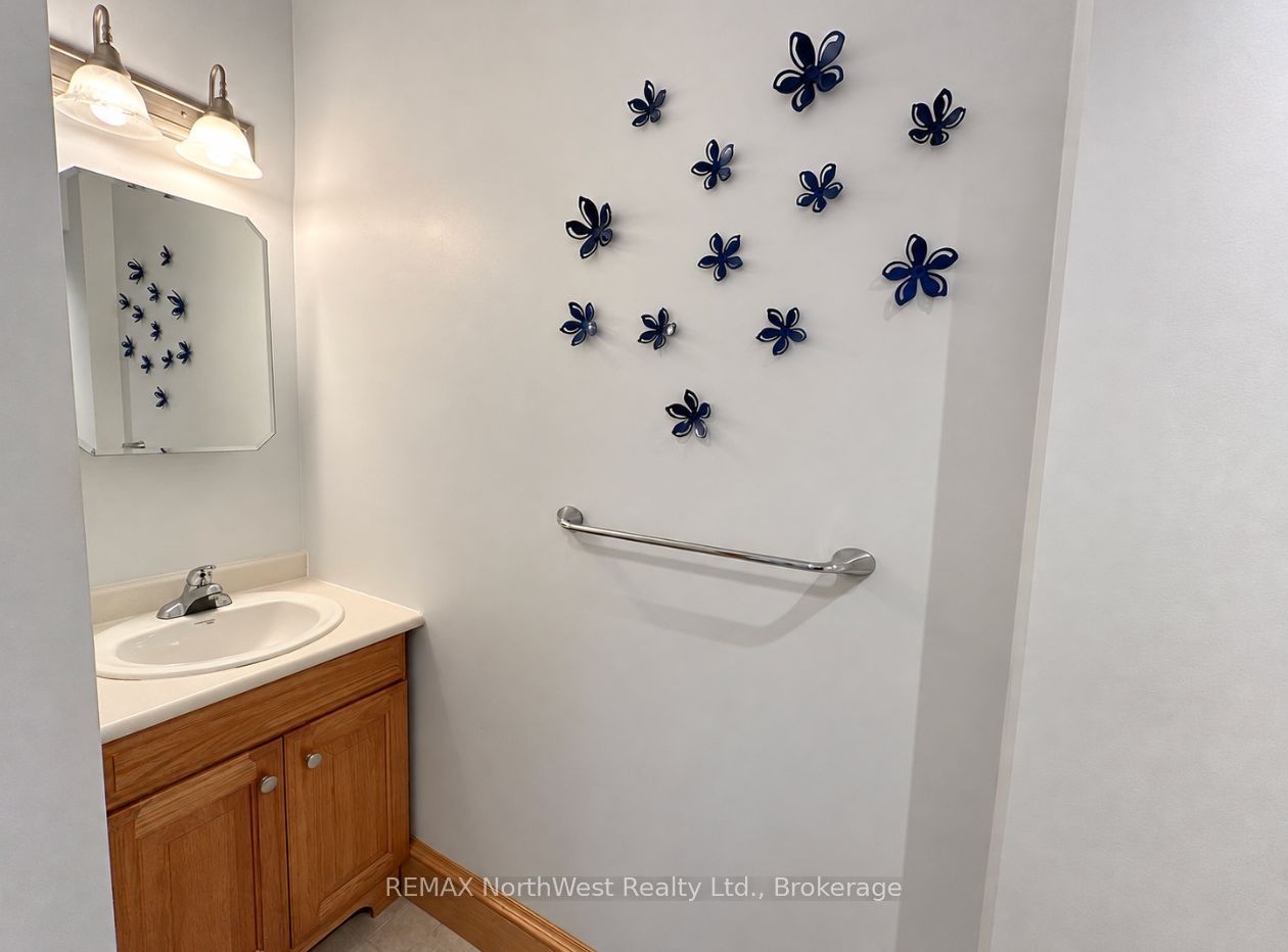230 Fourth Street N Property Photo 15