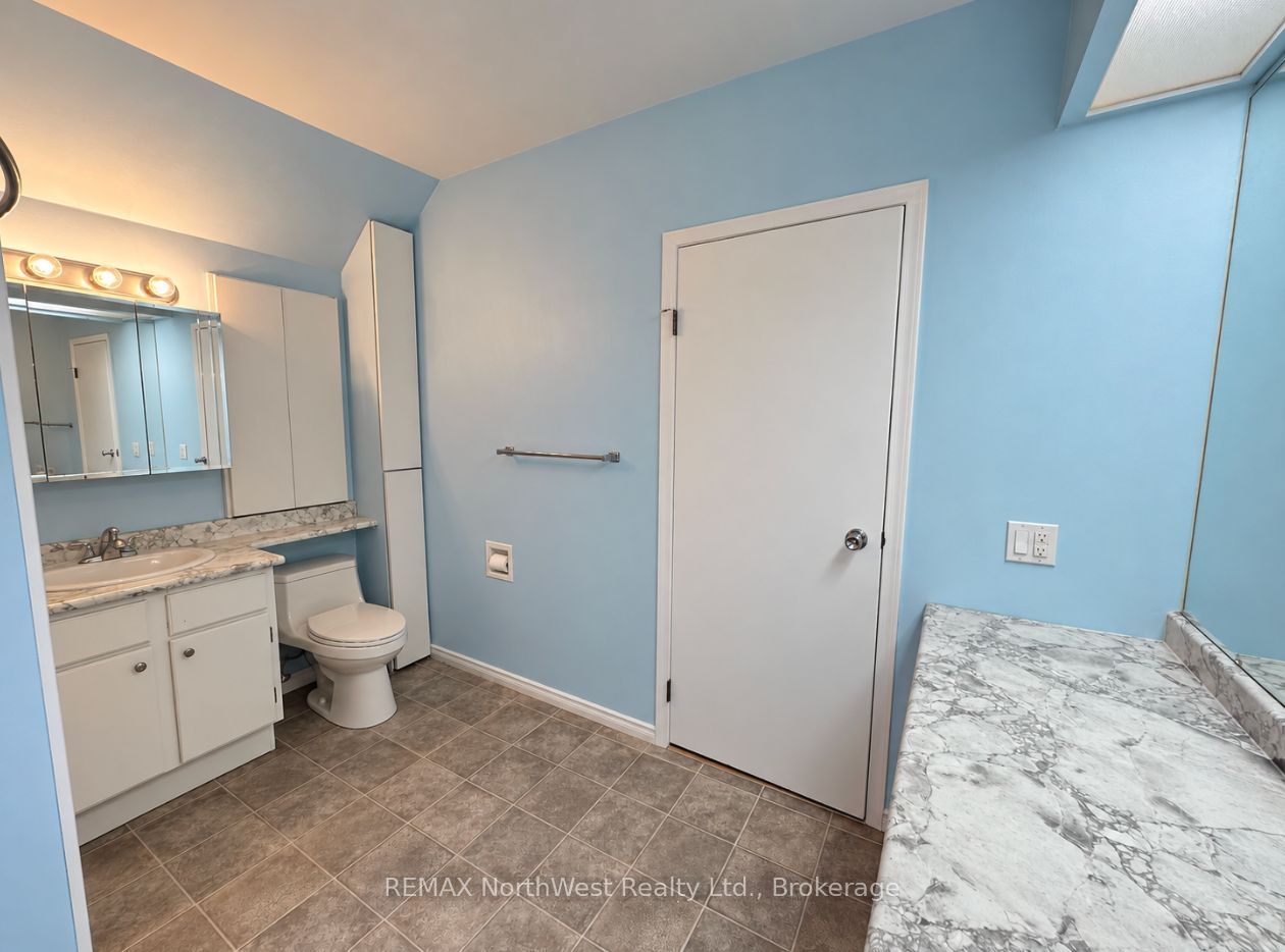 230 Fourth Street N Property Photo 24