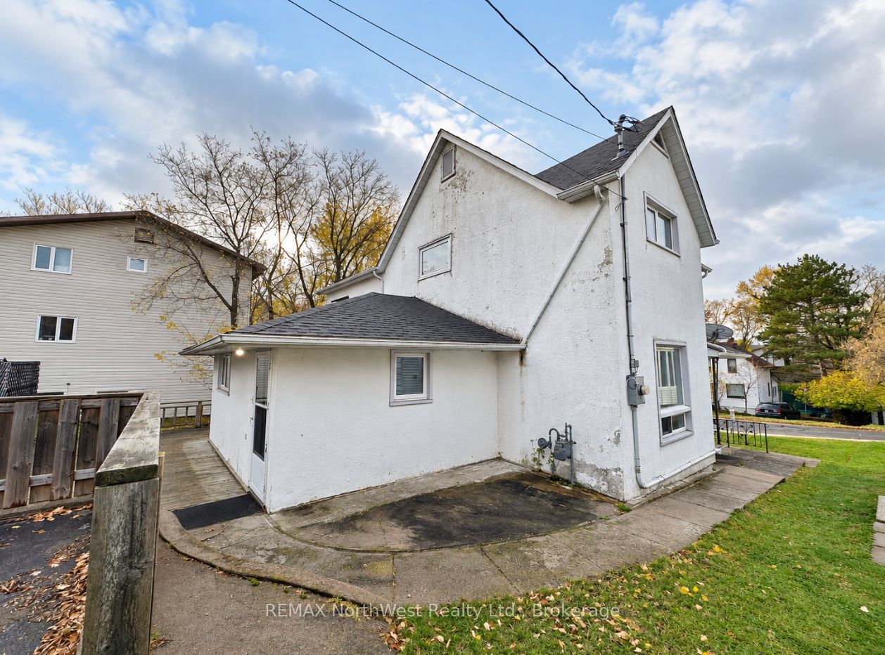 230 Fourth Street N Property Photo 35
