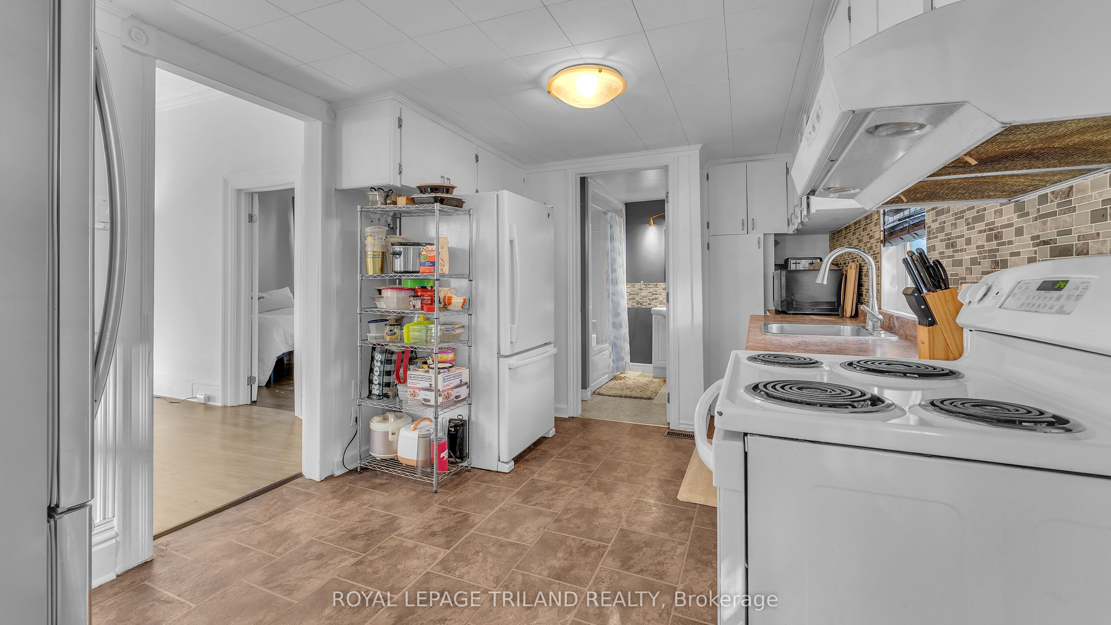 541 Nelson Street Property Photo 8