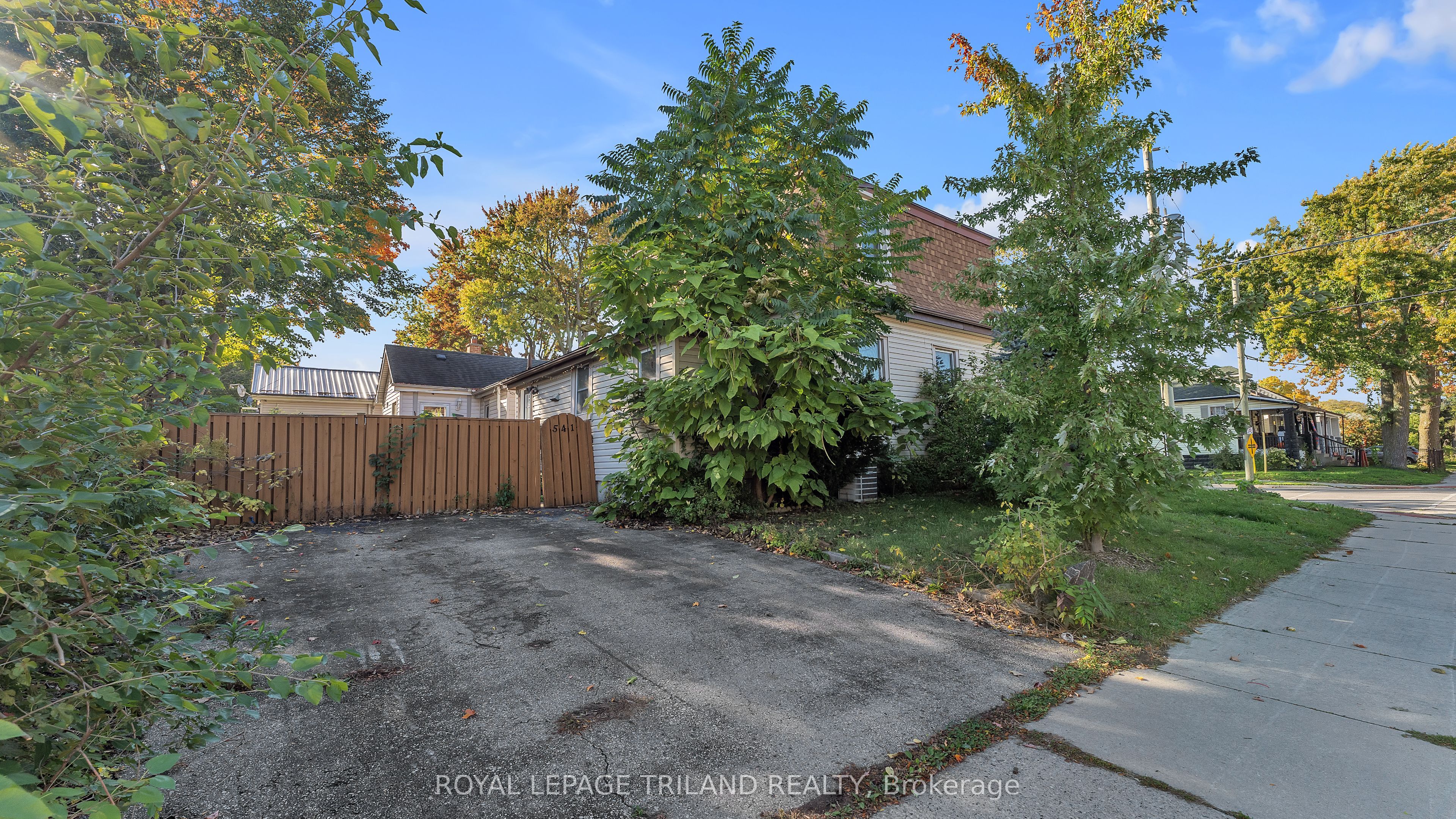 541 Nelson Street Property Photo 20