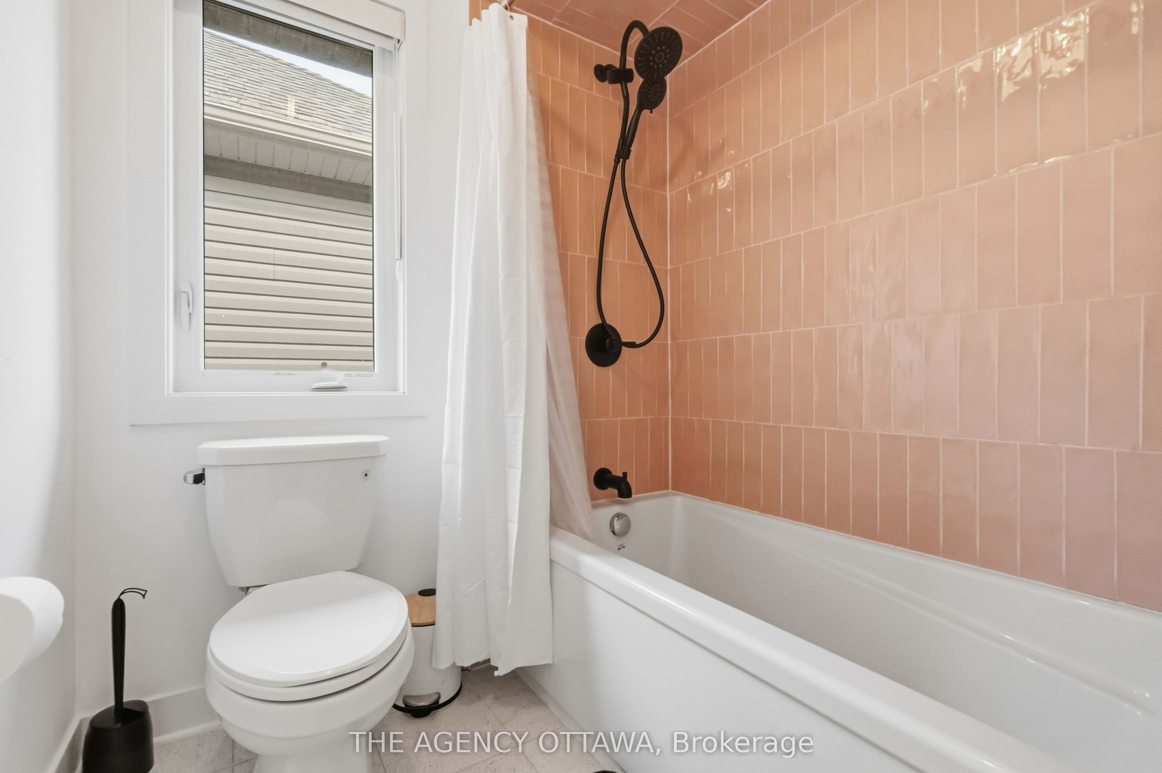 124 Dun Skipper Drive Property Photo 41
