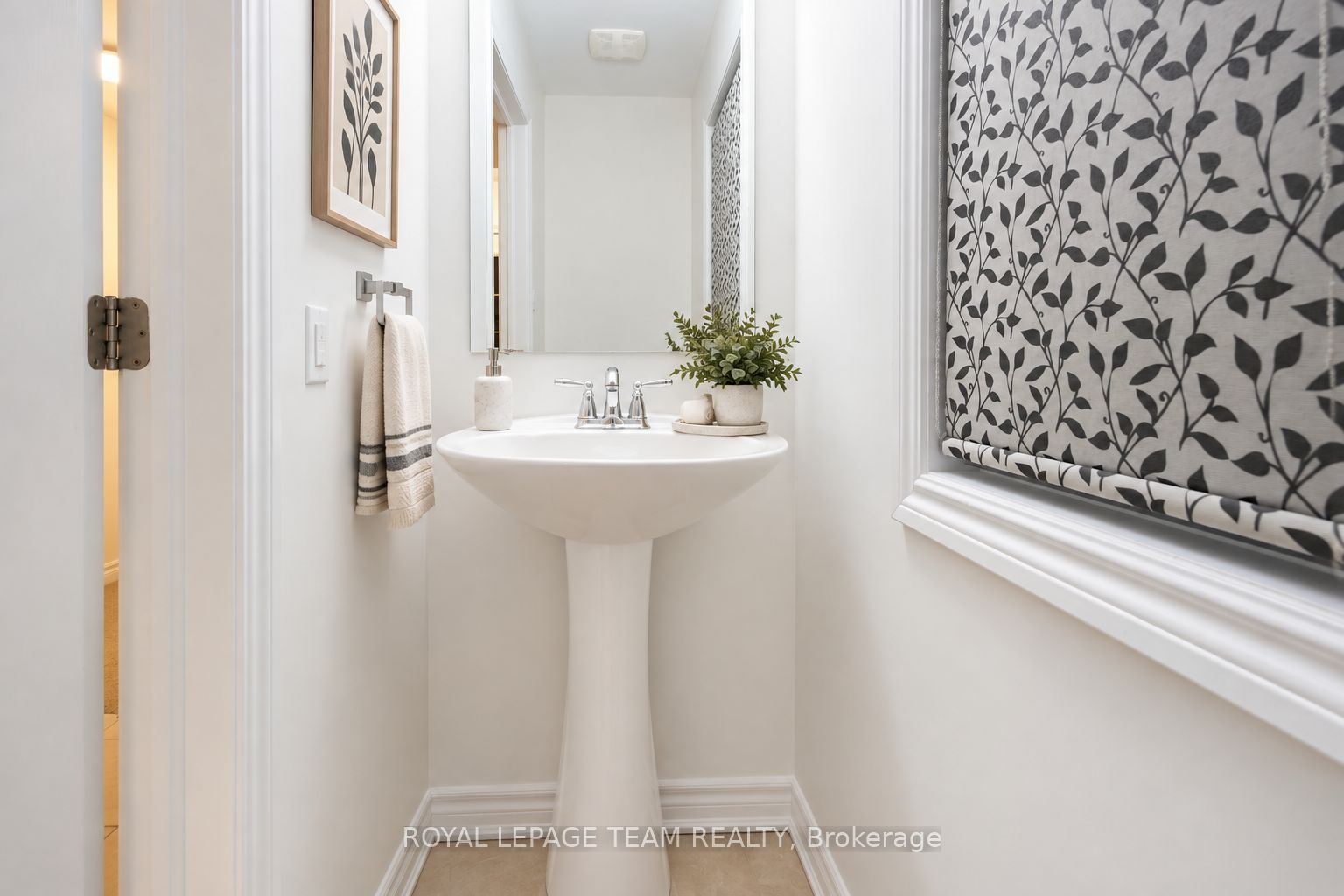 2619 Baynes Sound Way Property Photo 3