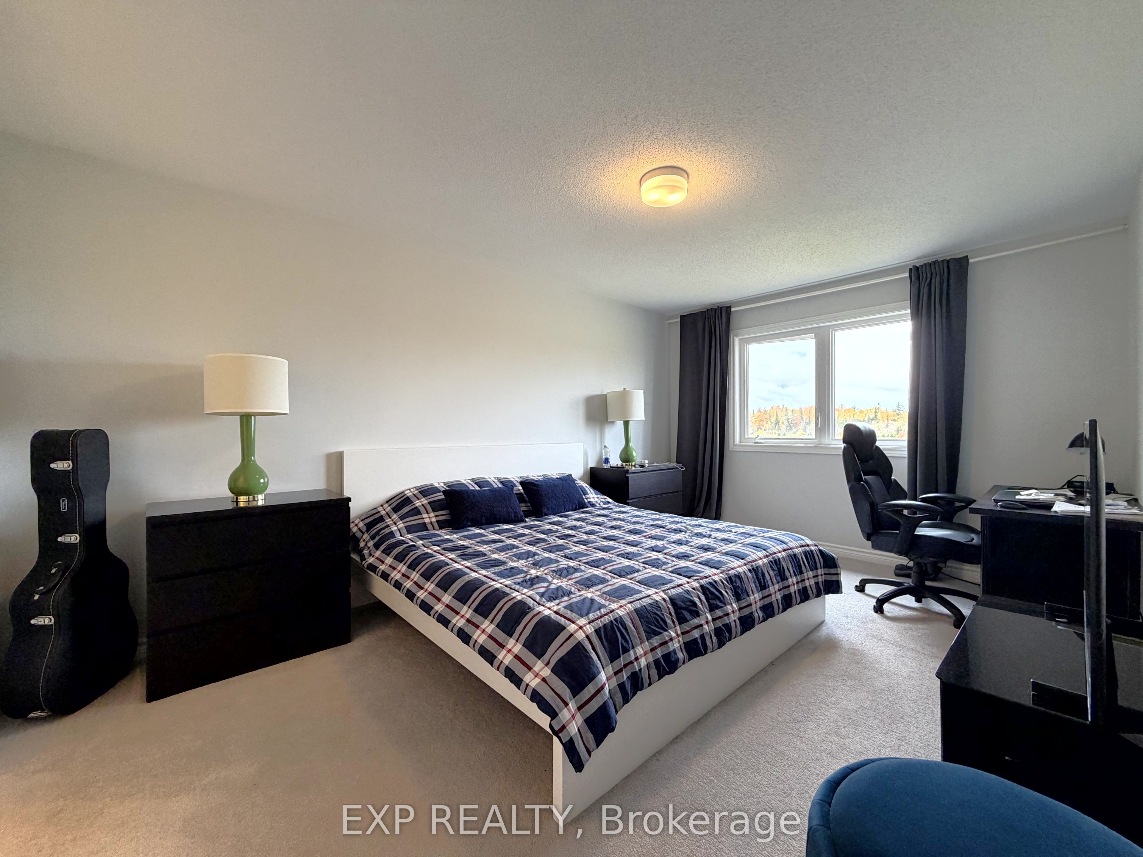 27 Bermondsey Way Property Photo 15