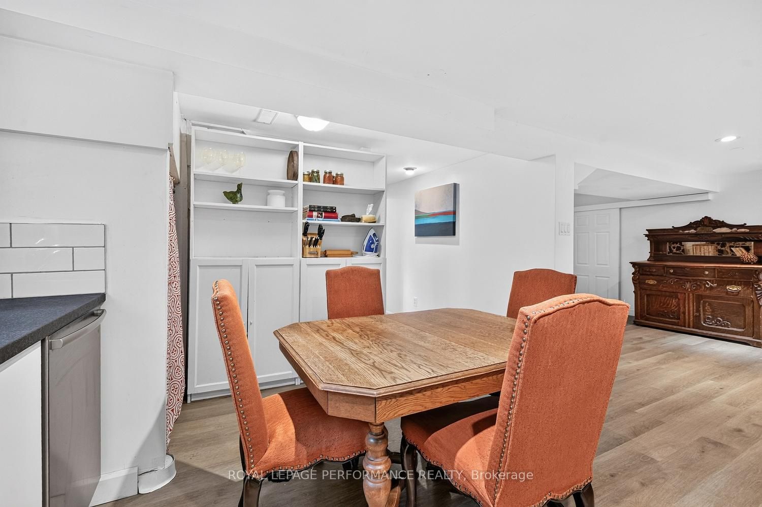 140 Begonia Avenue Property Photo 36
