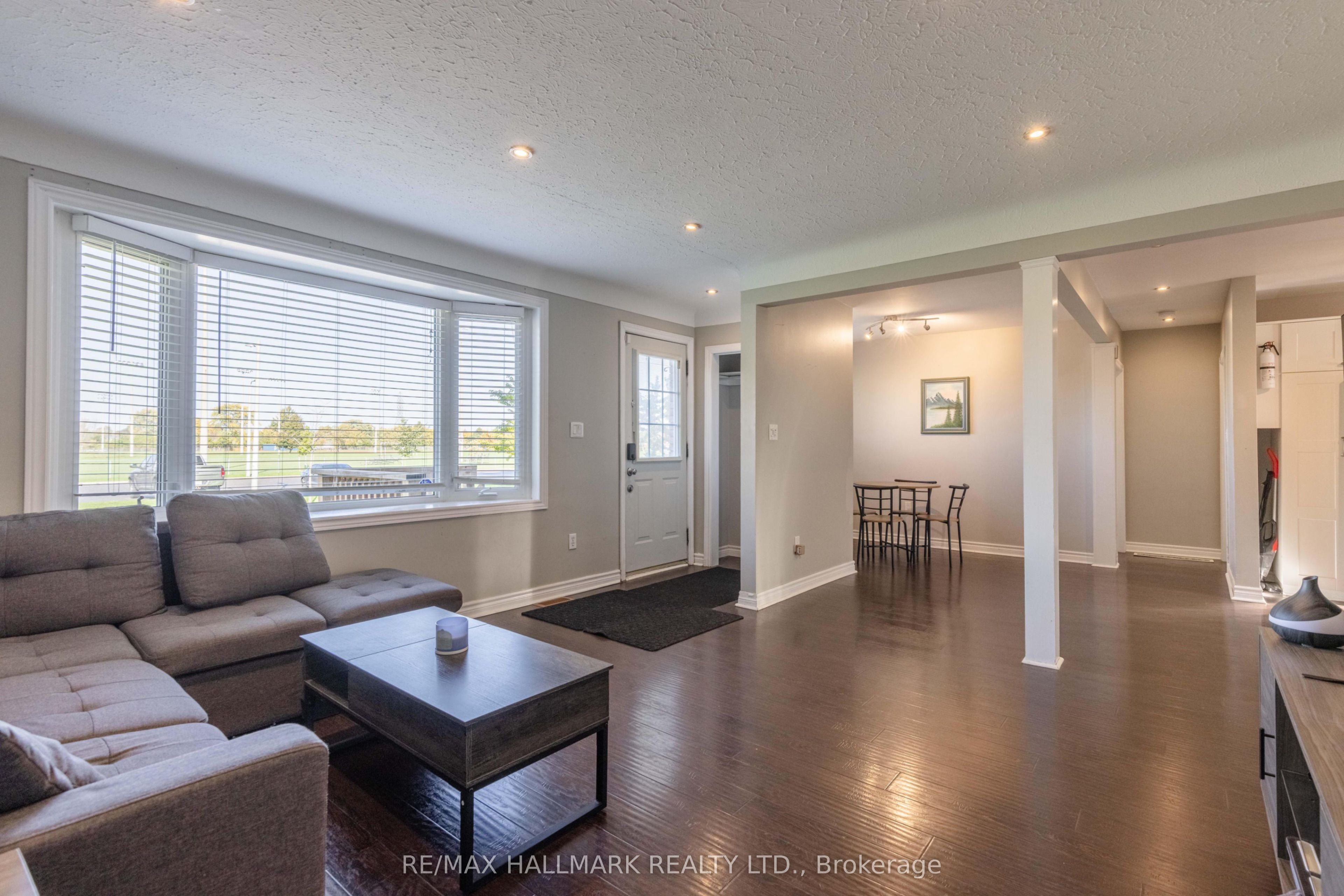 79 Powerview Avenue Property Photo 9