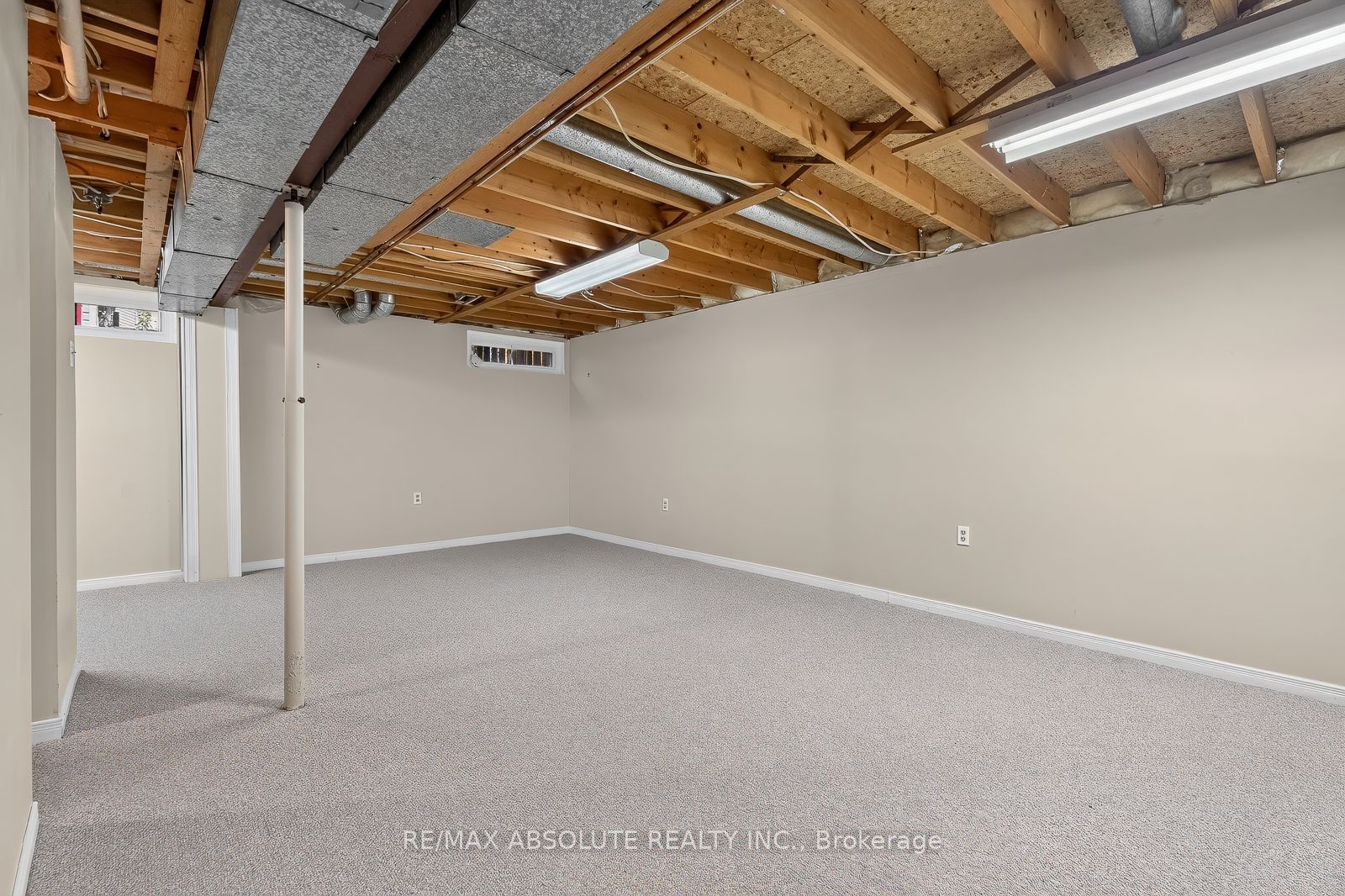 1475 Deavy Way Property Photo 27