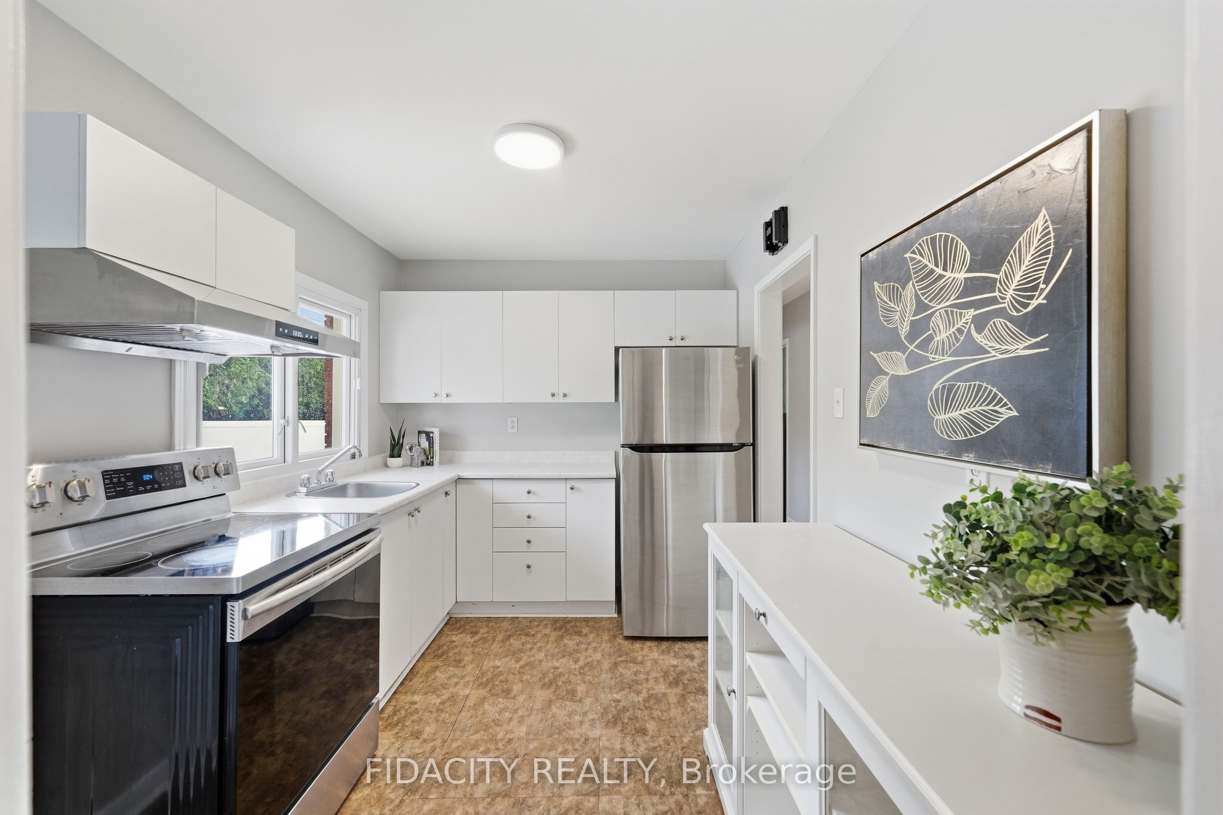 34 Stinson Avenue Property Photo 12