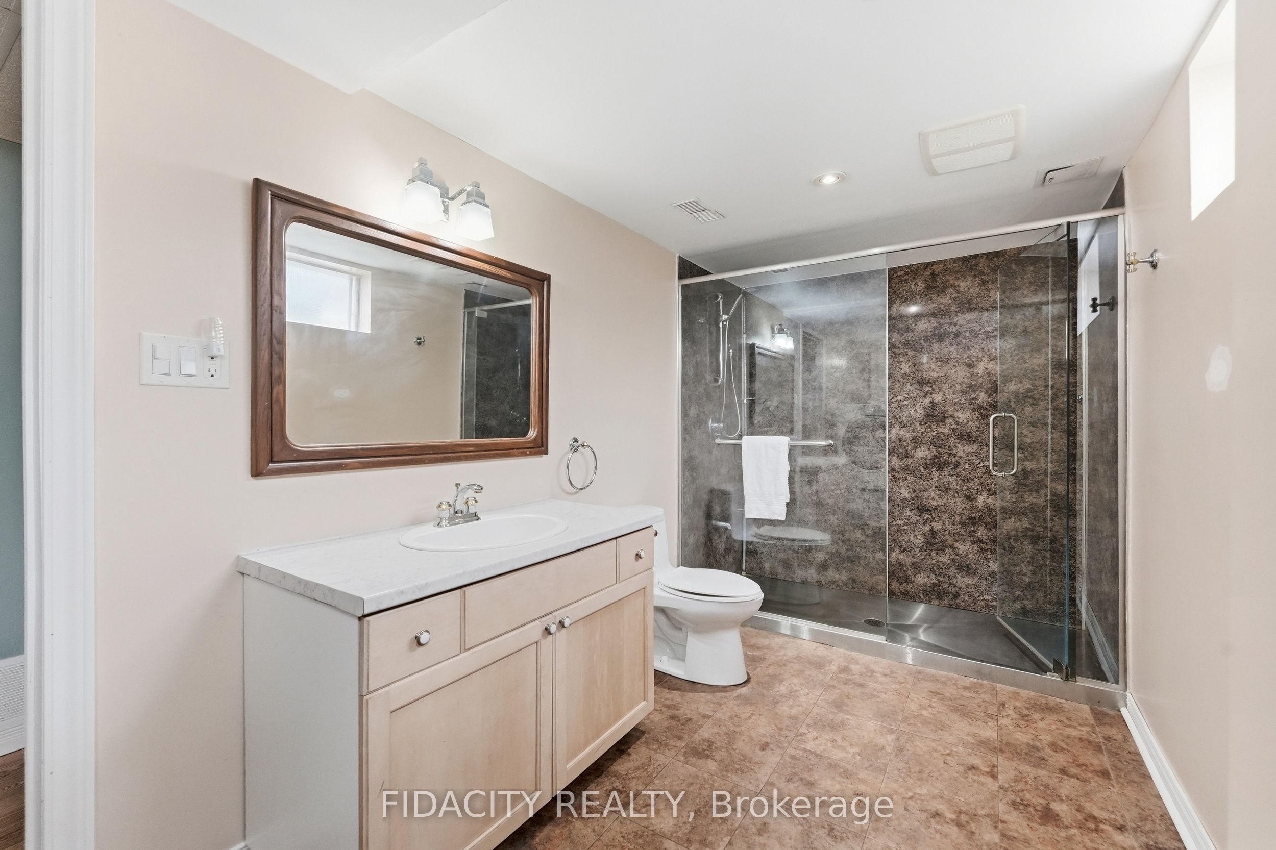 34 Stinson Avenue Property Photo 21