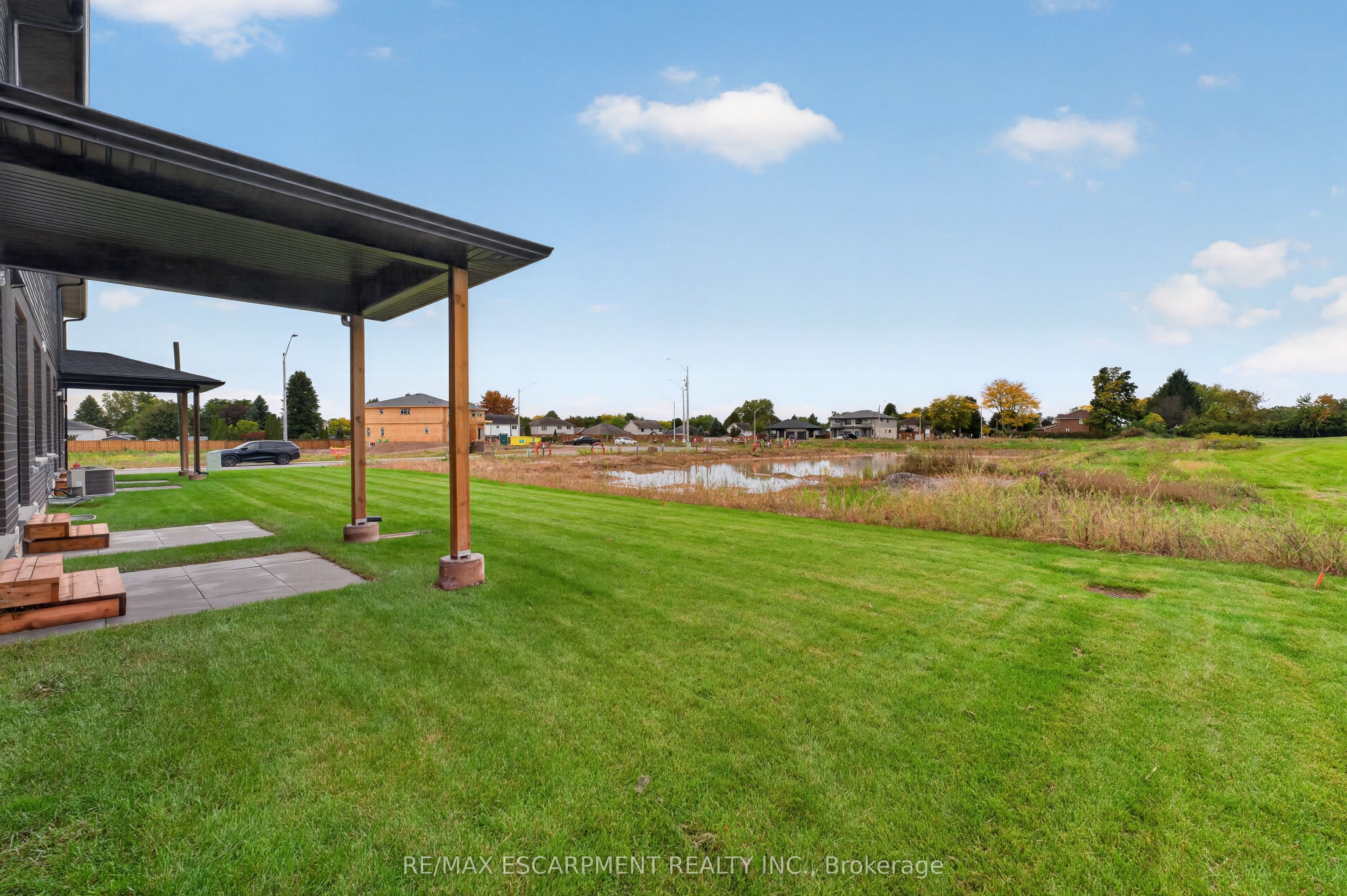 967 Clare Avenue Property Photo 4