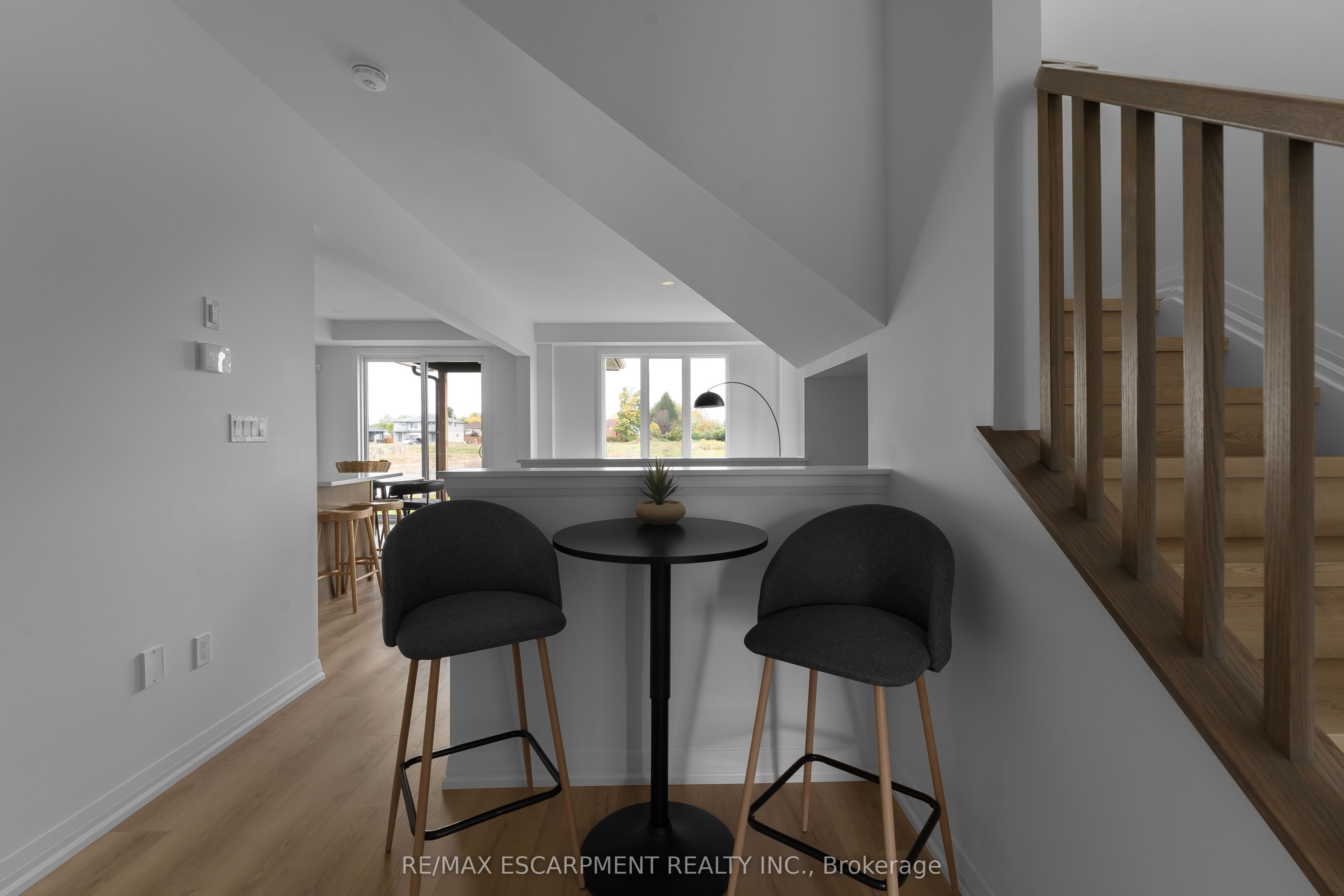967 Clare Avenue Property Photo 14