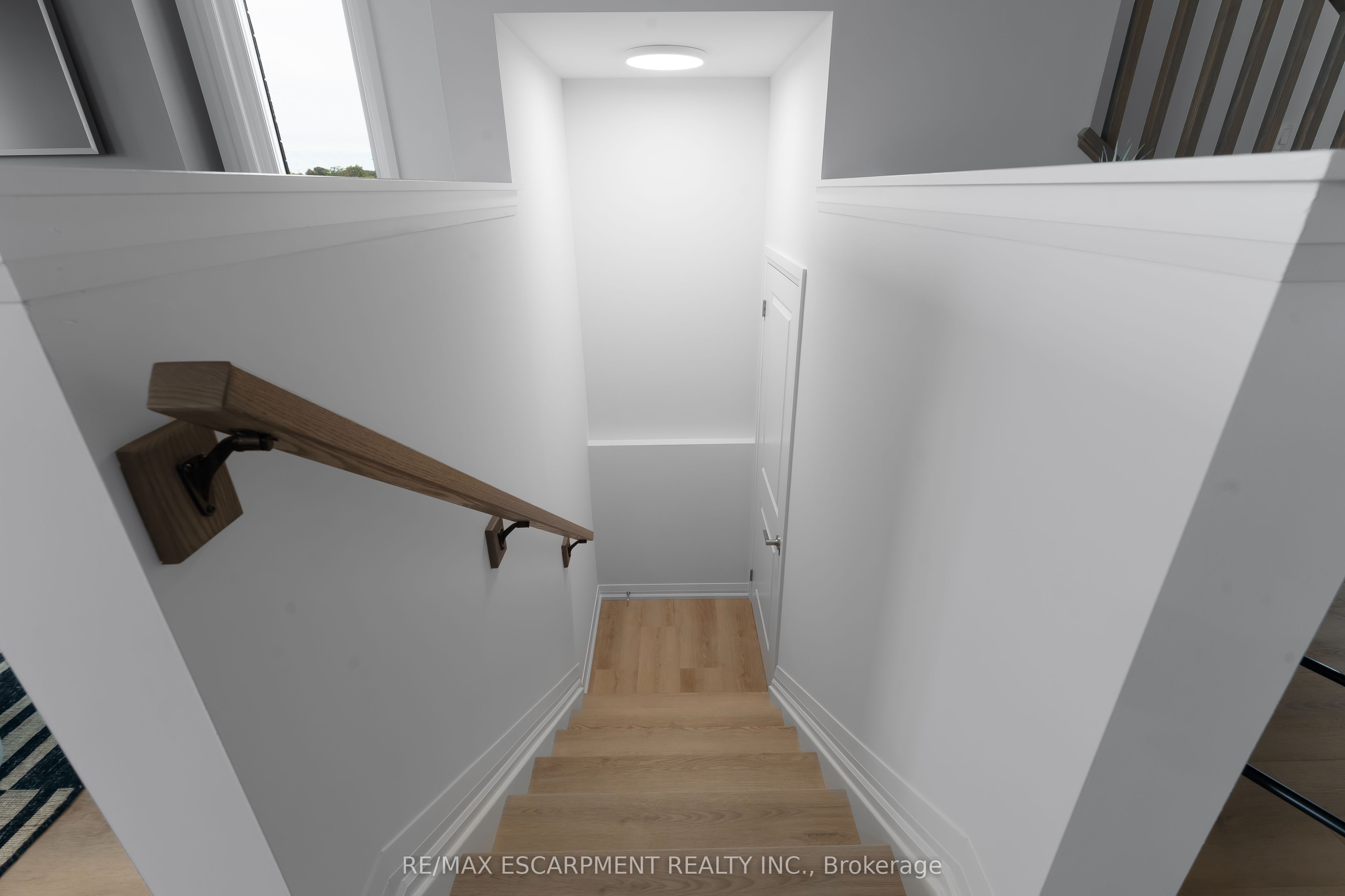 967 Clare Avenue Property Photo 41