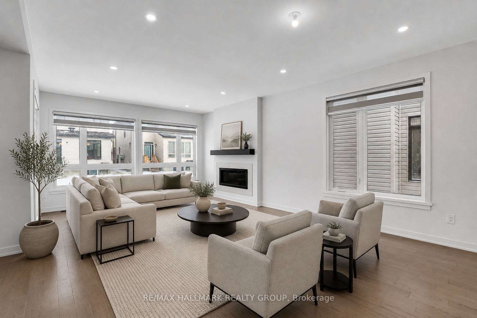 441 Turmeric Court Property Photo 4