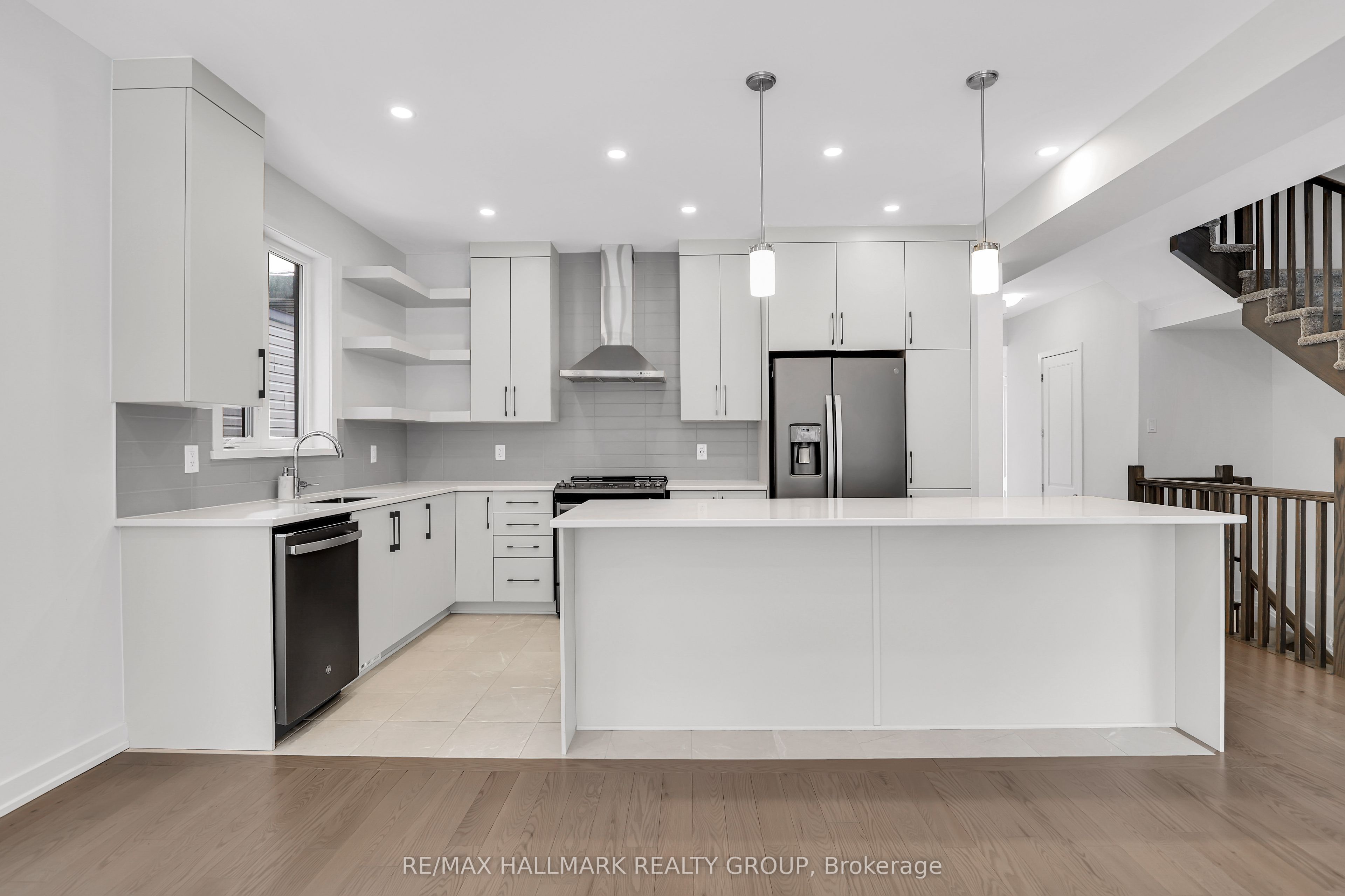 441 Turmeric Court Property Photo 8