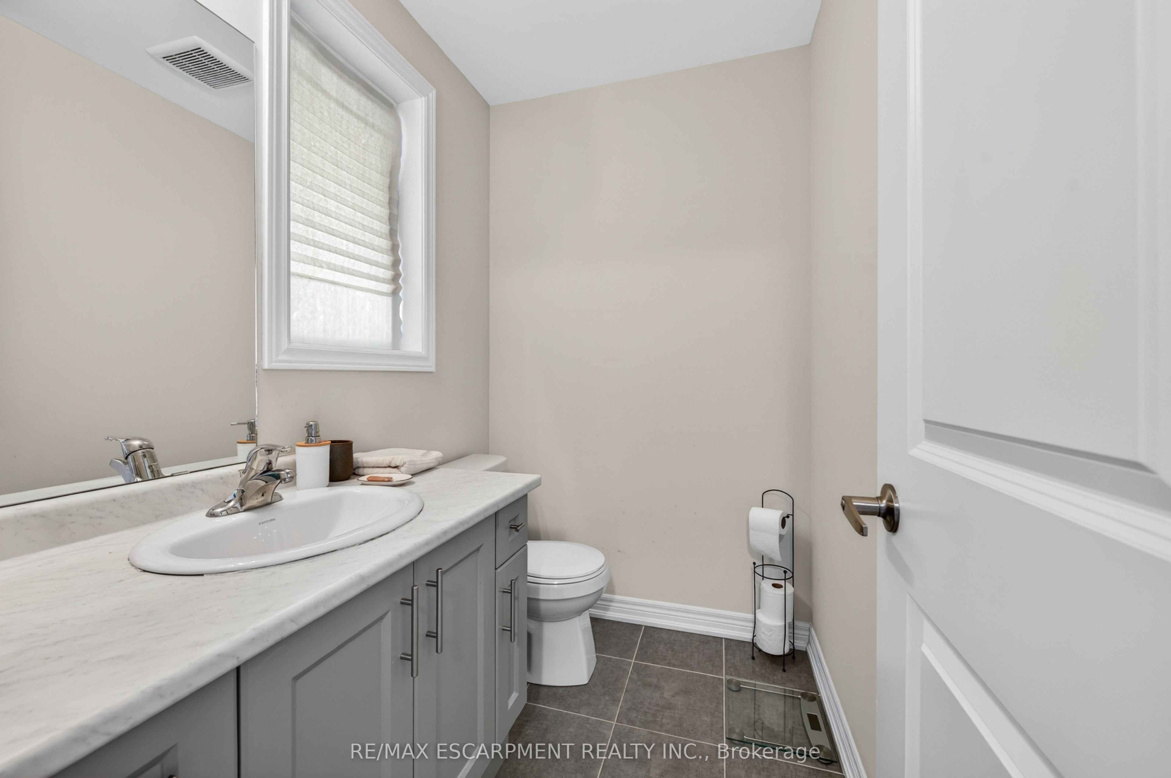 19 Picardy Drive 13 Property Photo 27