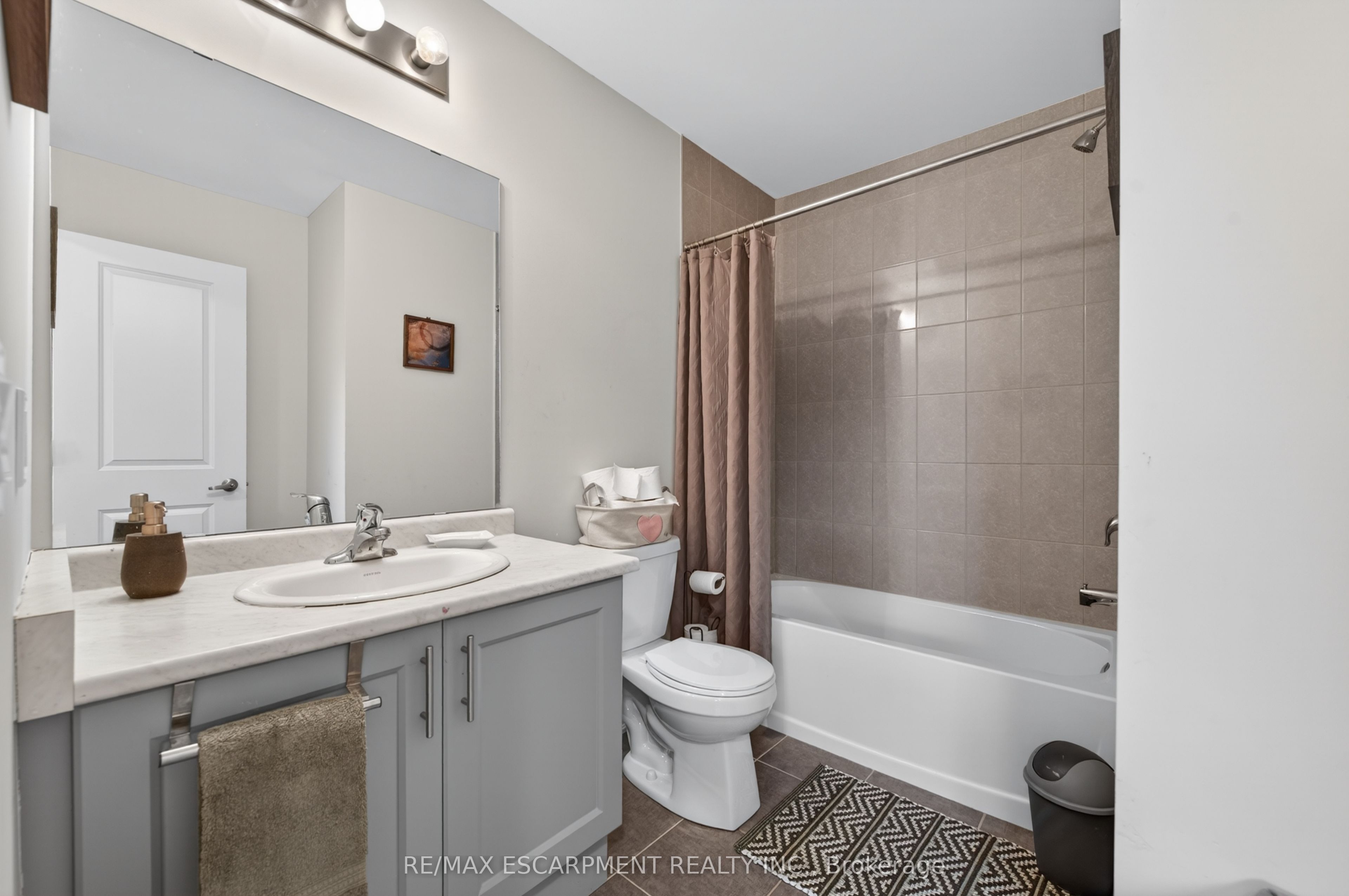 19 Picardy Drive 13 Property Photo 29