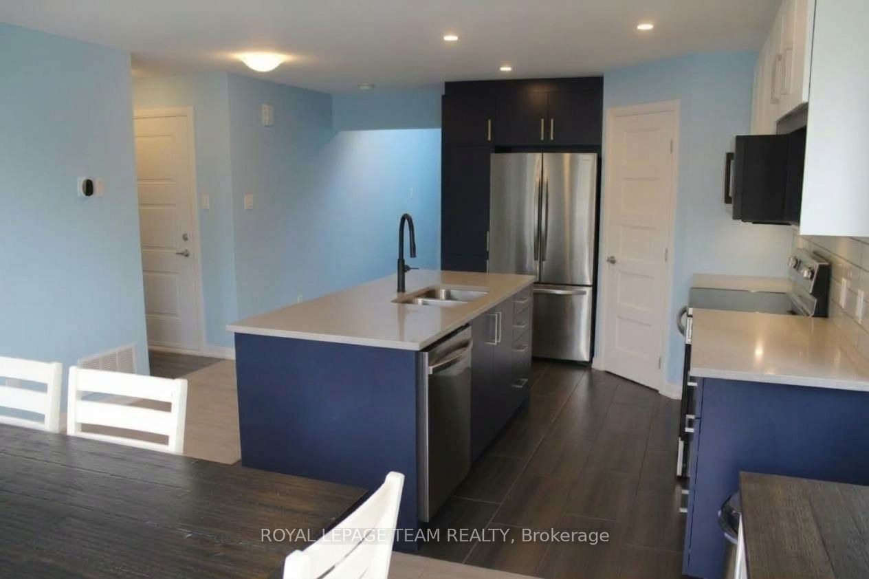 510 Chambord Street E Property Photo 8