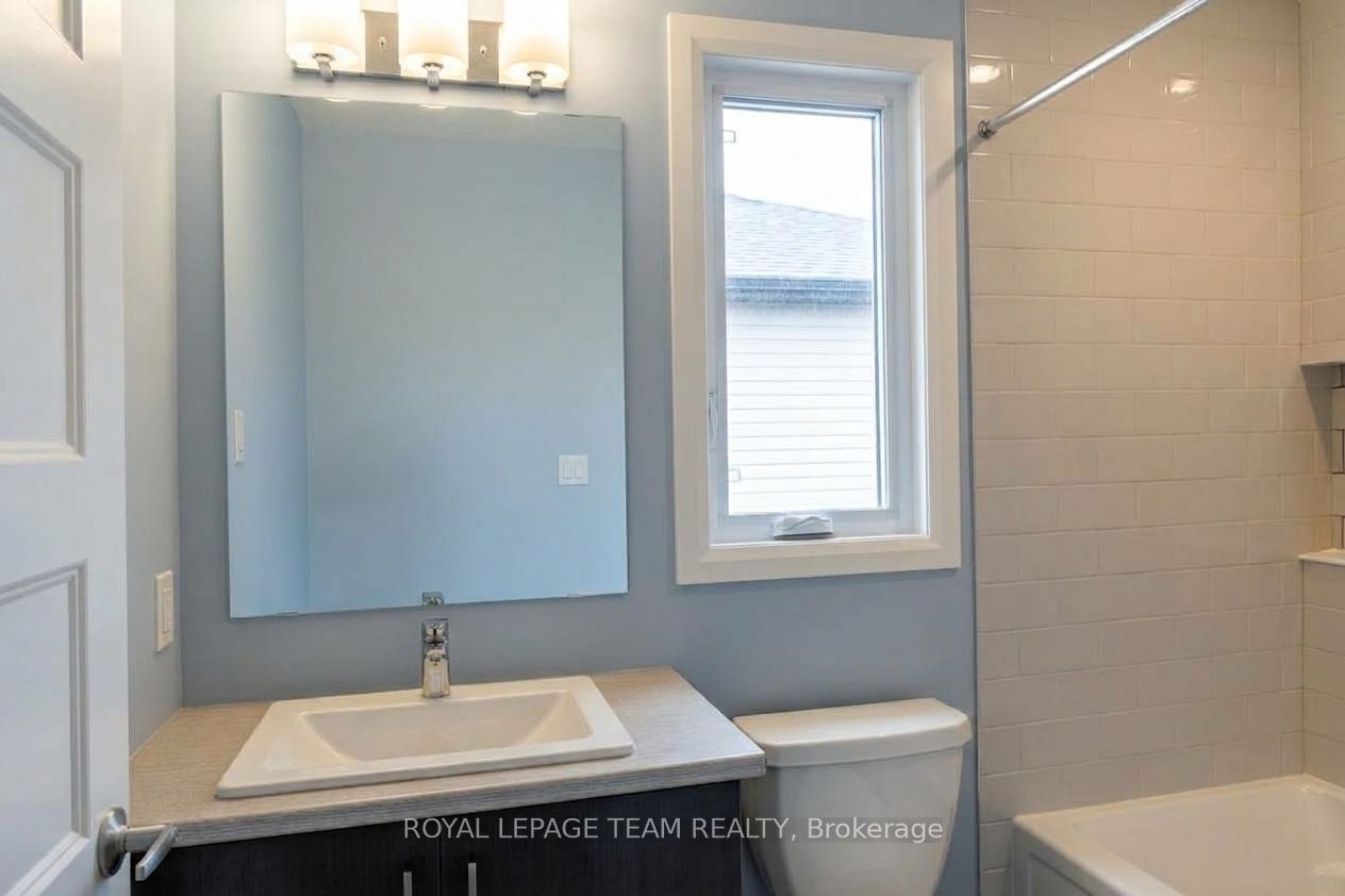 510 Chambord Street E Property Photo 16