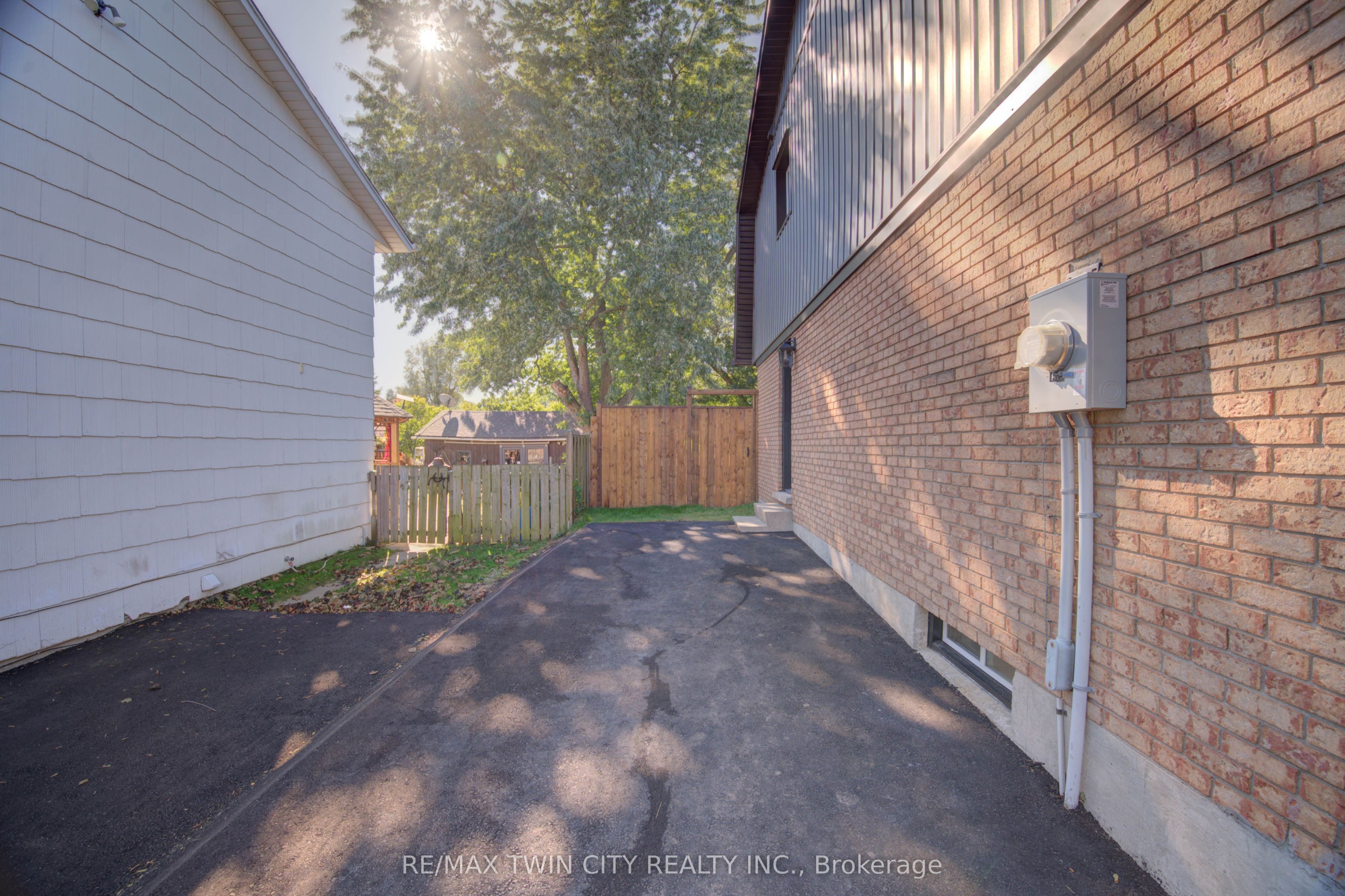 210 Ferguson Avenue Property Photo 5