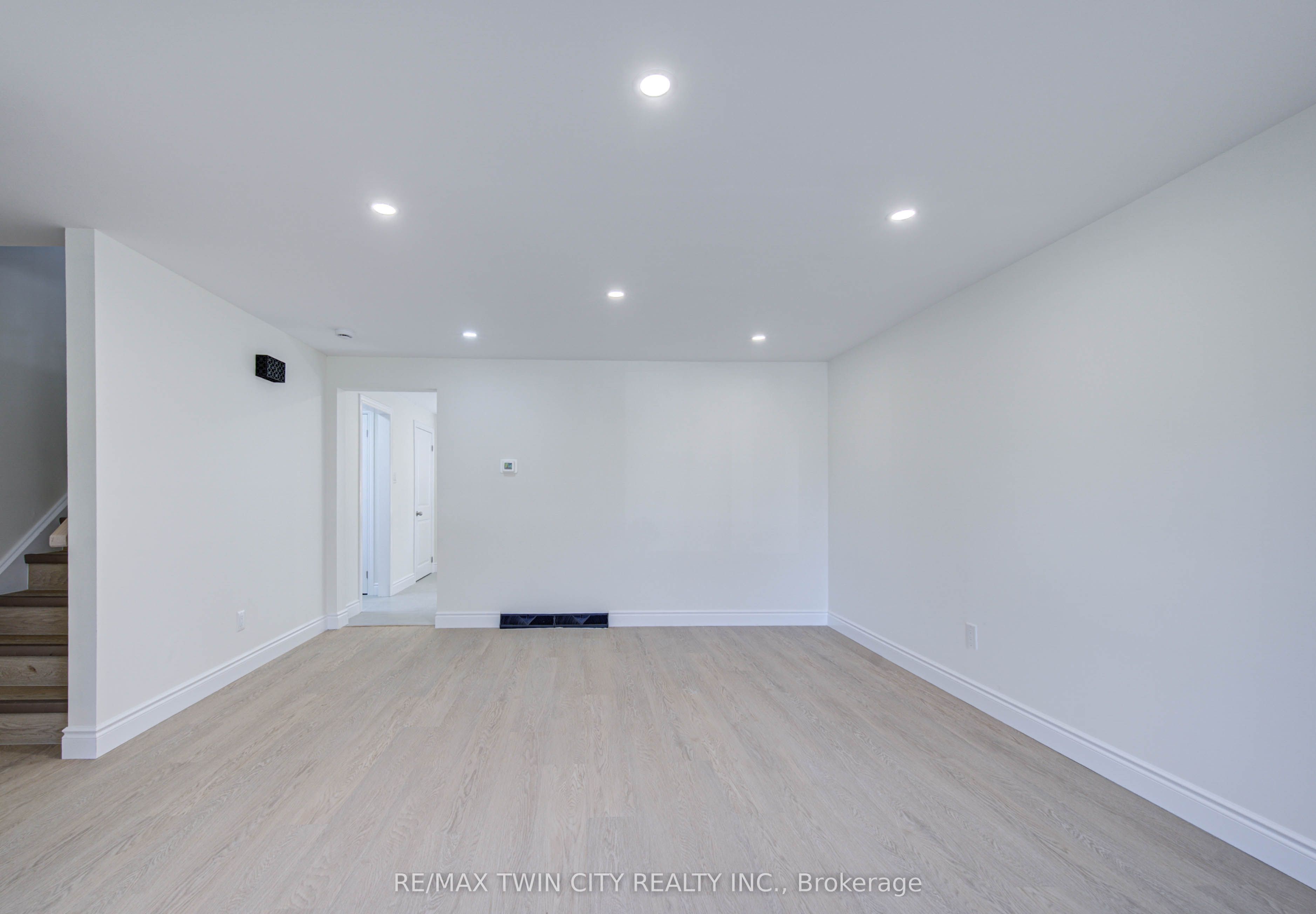 210 Ferguson Avenue Property Photo 9