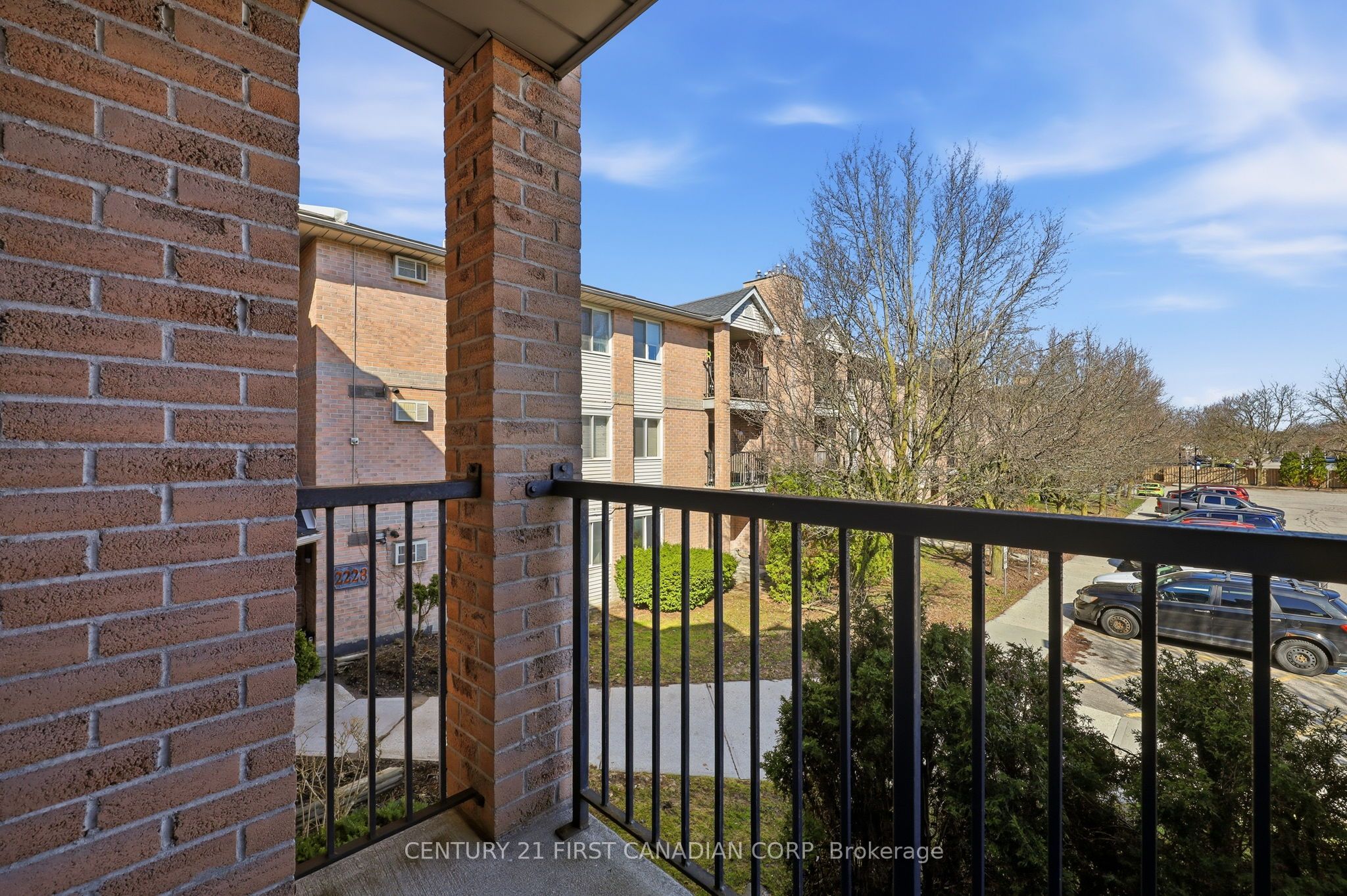 2228 Trafalgar Street 201 Property Photo 18