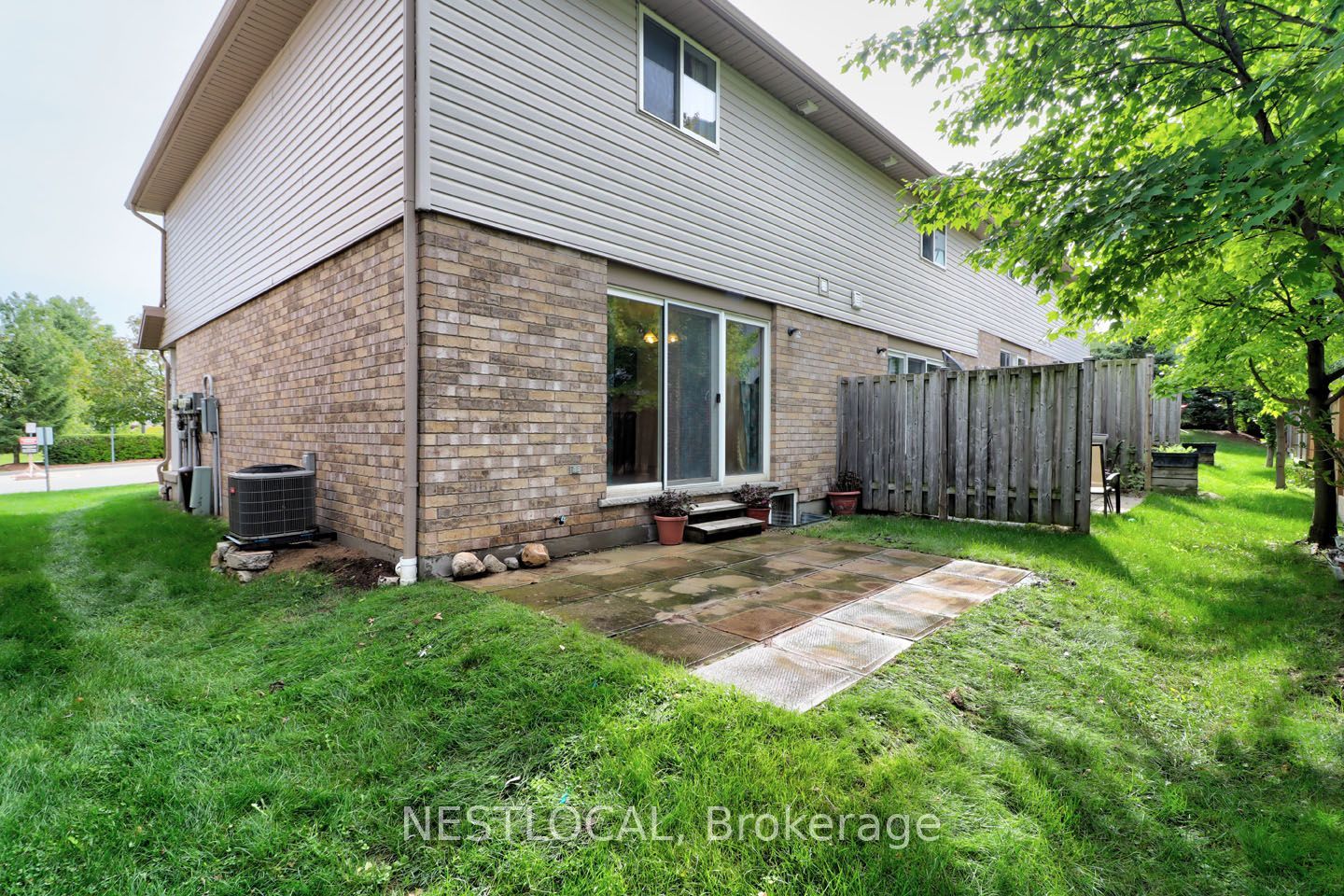 10 Fallowfield Drive 11 Property Photo 29