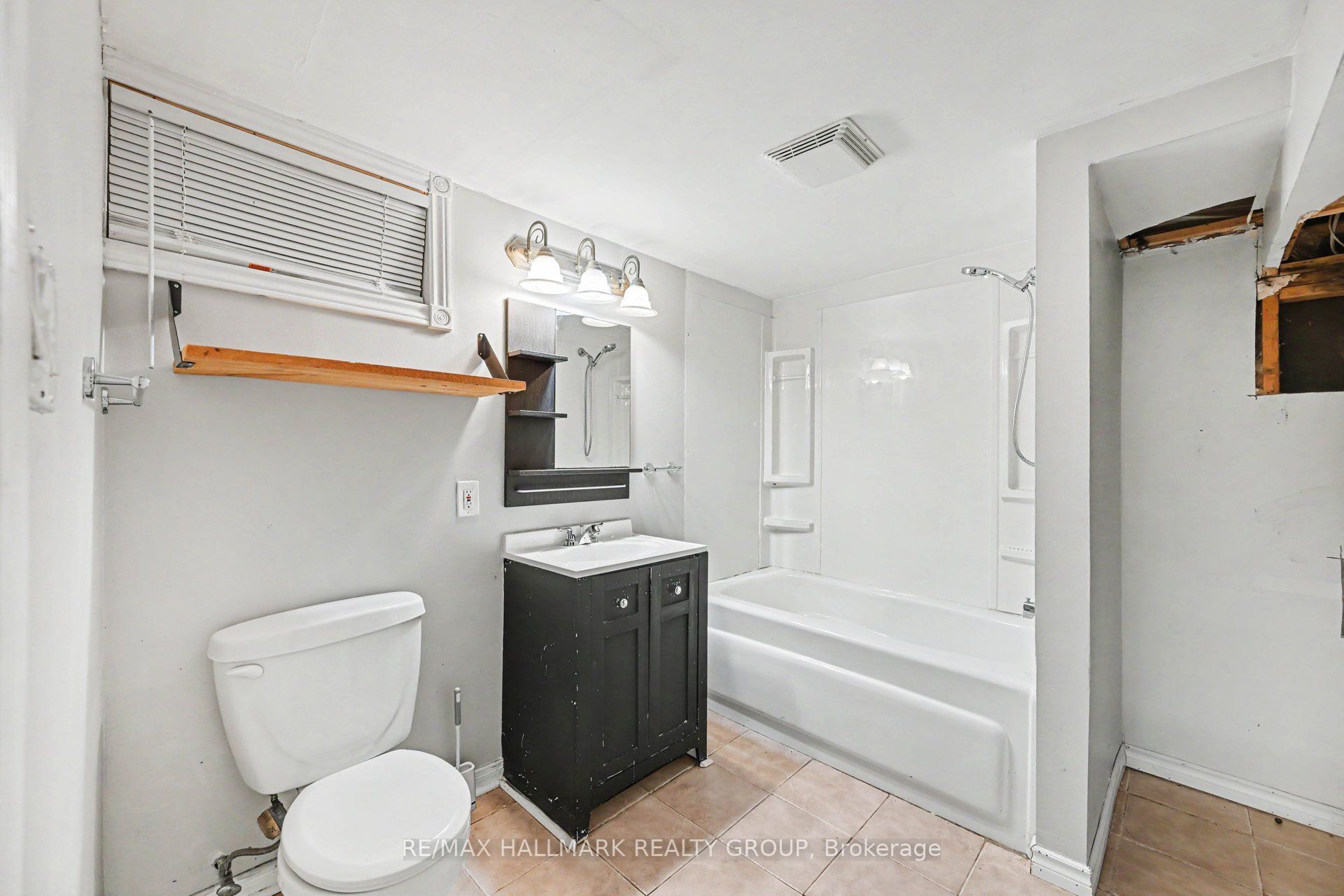65 Christopher Hamilton Street Property Photo 23