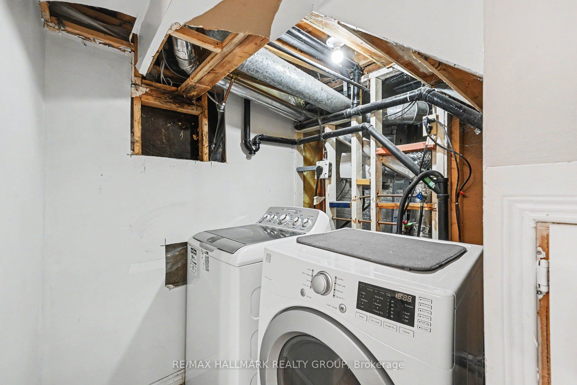 65 Christopher Hamilton Street Property Photo 24