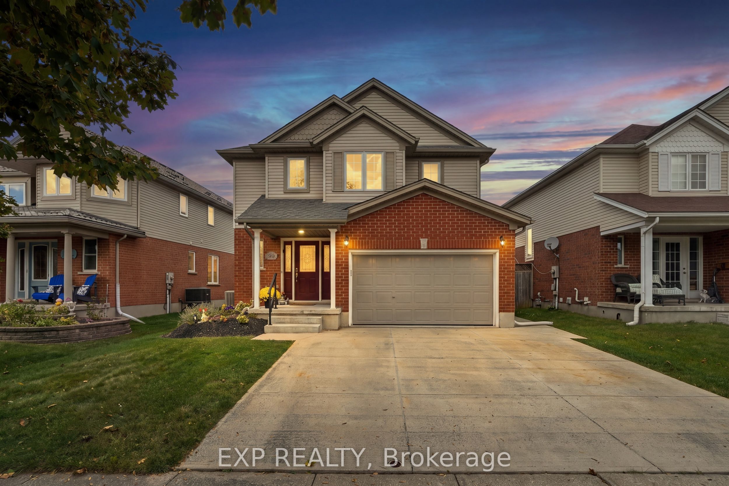 99 Stiefelmeyer Crescent Property Photo 1