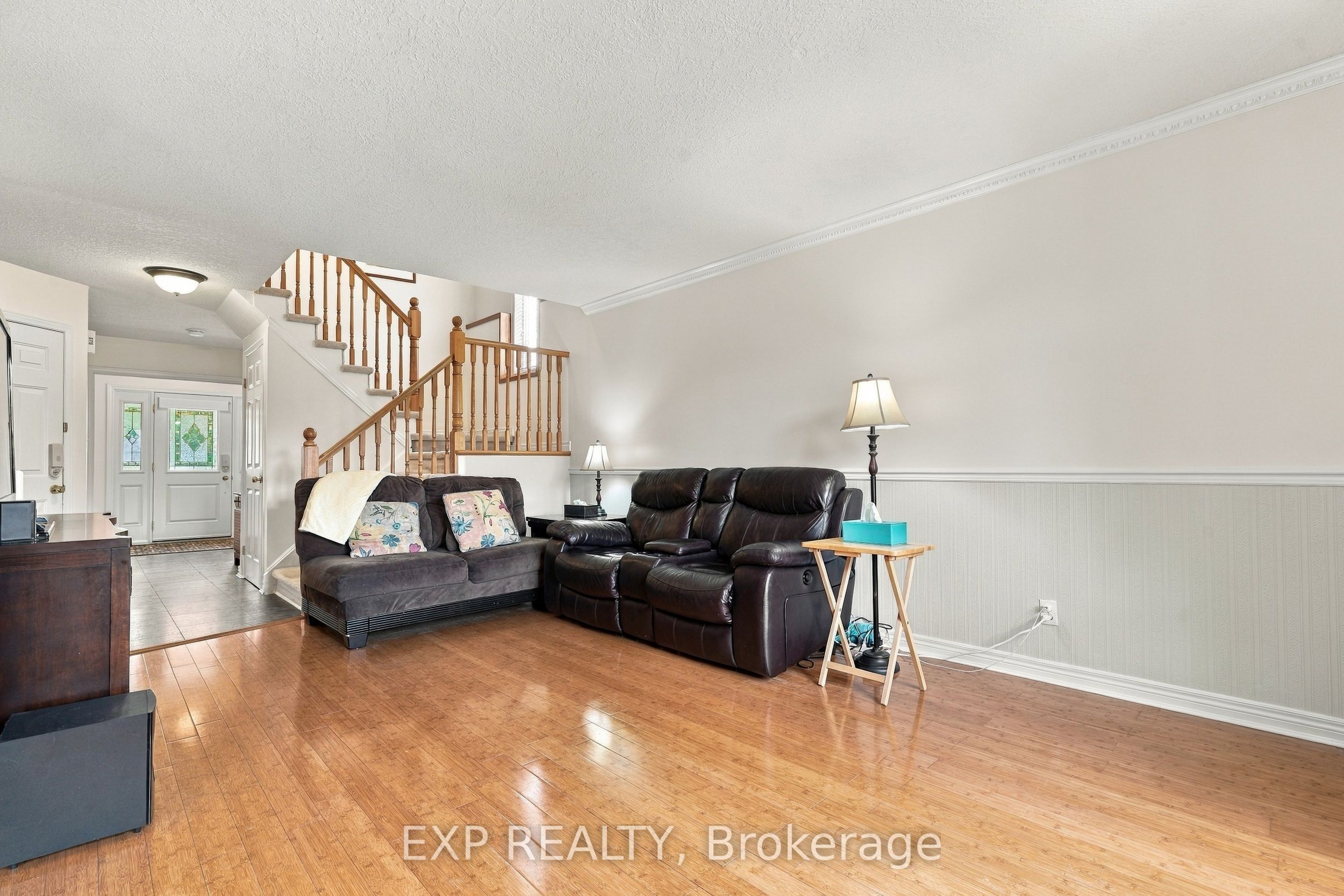99 Stiefelmeyer Crescent Property Photo 8