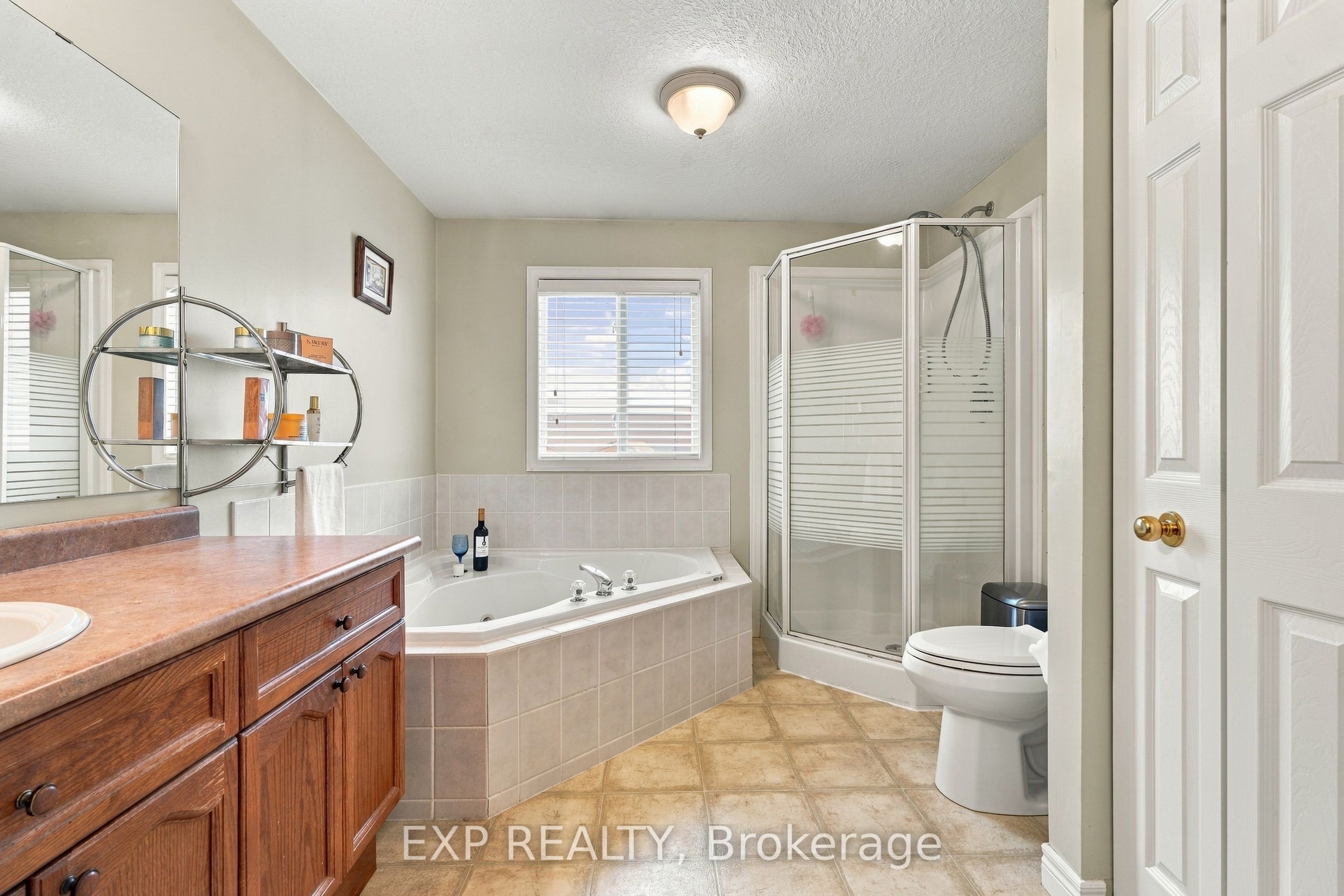 99 Stiefelmeyer Crescent Property Photo 24
