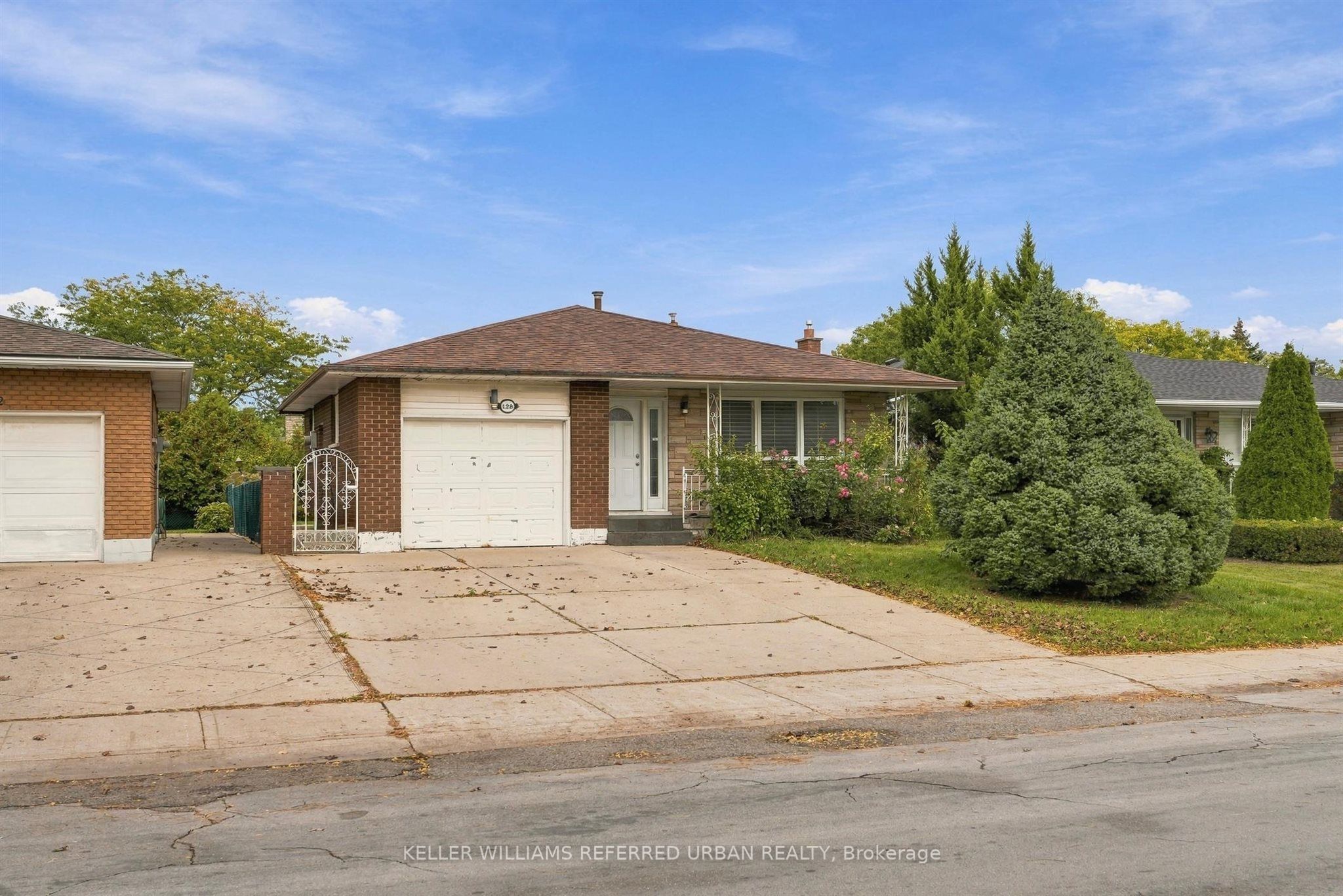 128 Hadeland Avenue Property Photo 1
