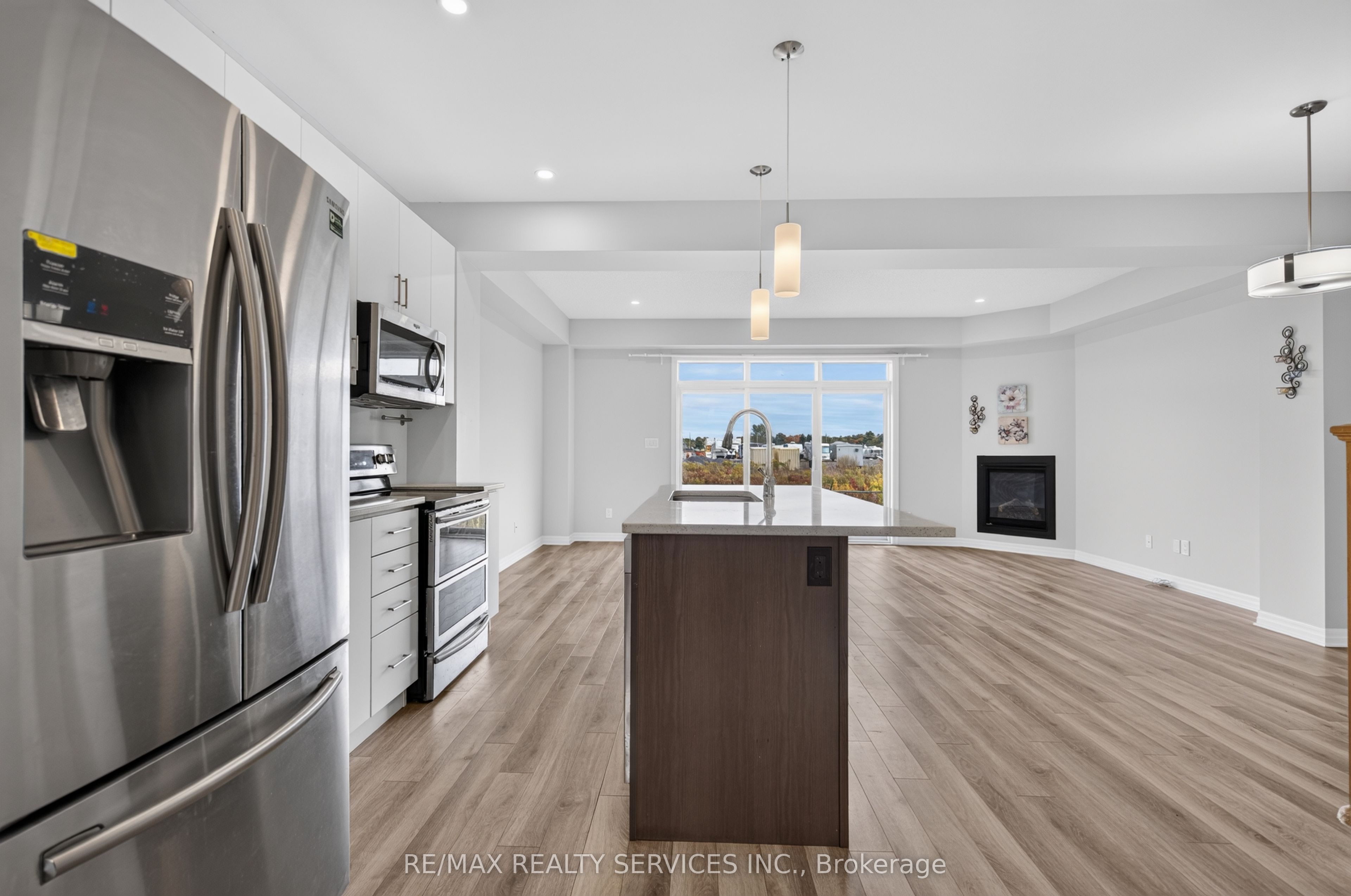 322 Holden Street Property Photo 8
