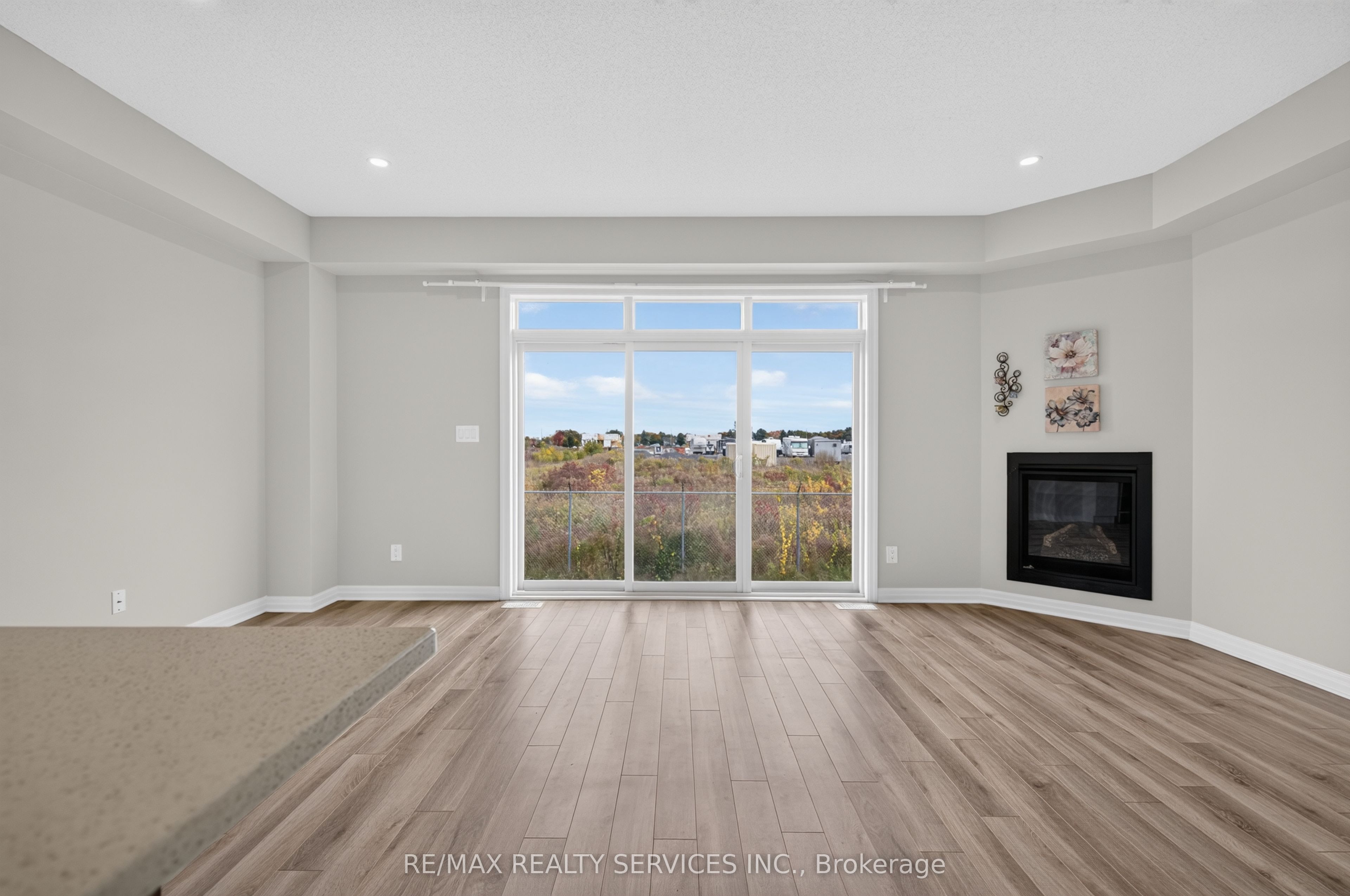 322 Holden Street Property Photo 16
