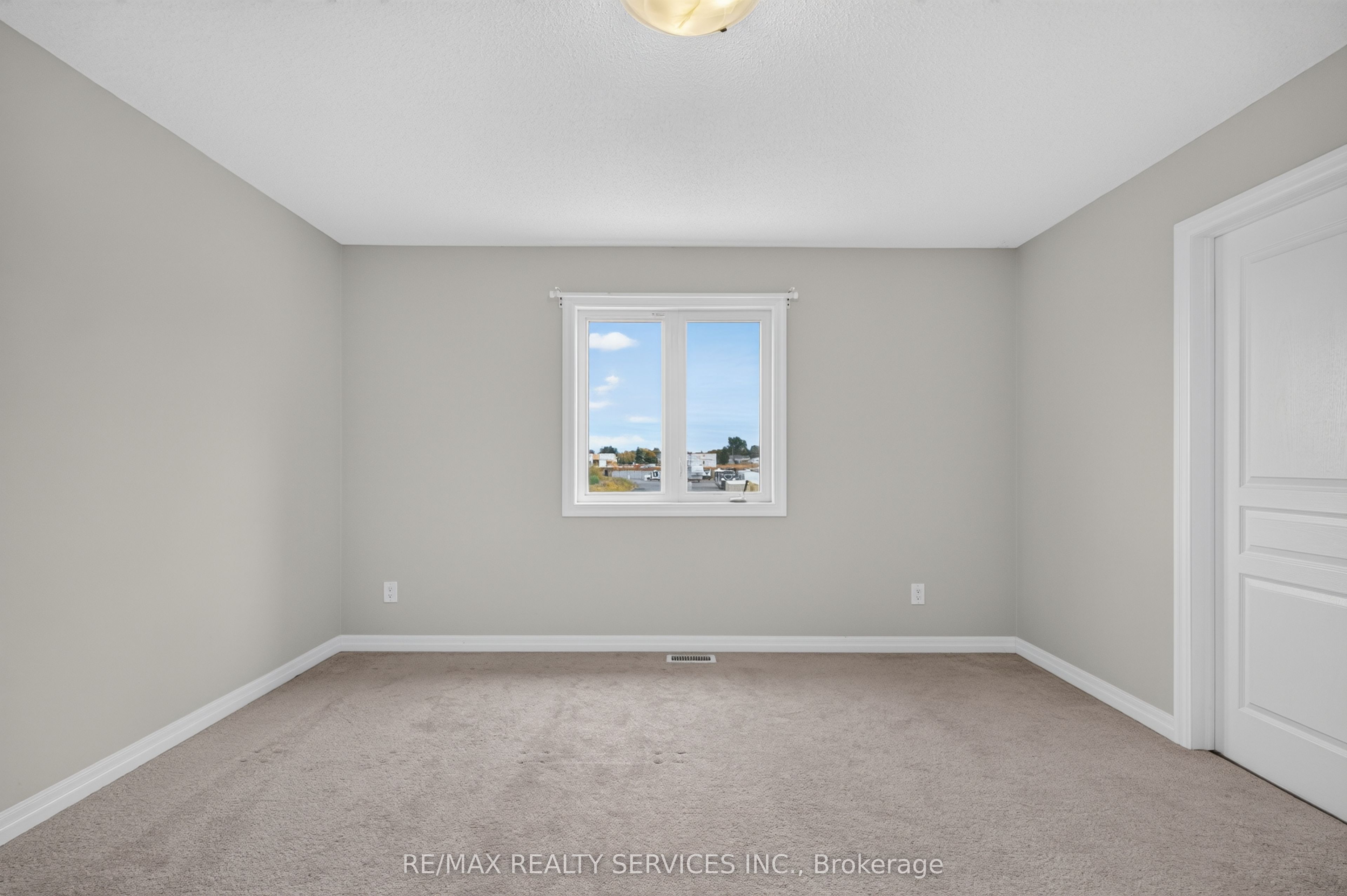322 Holden Street Property Photo 28