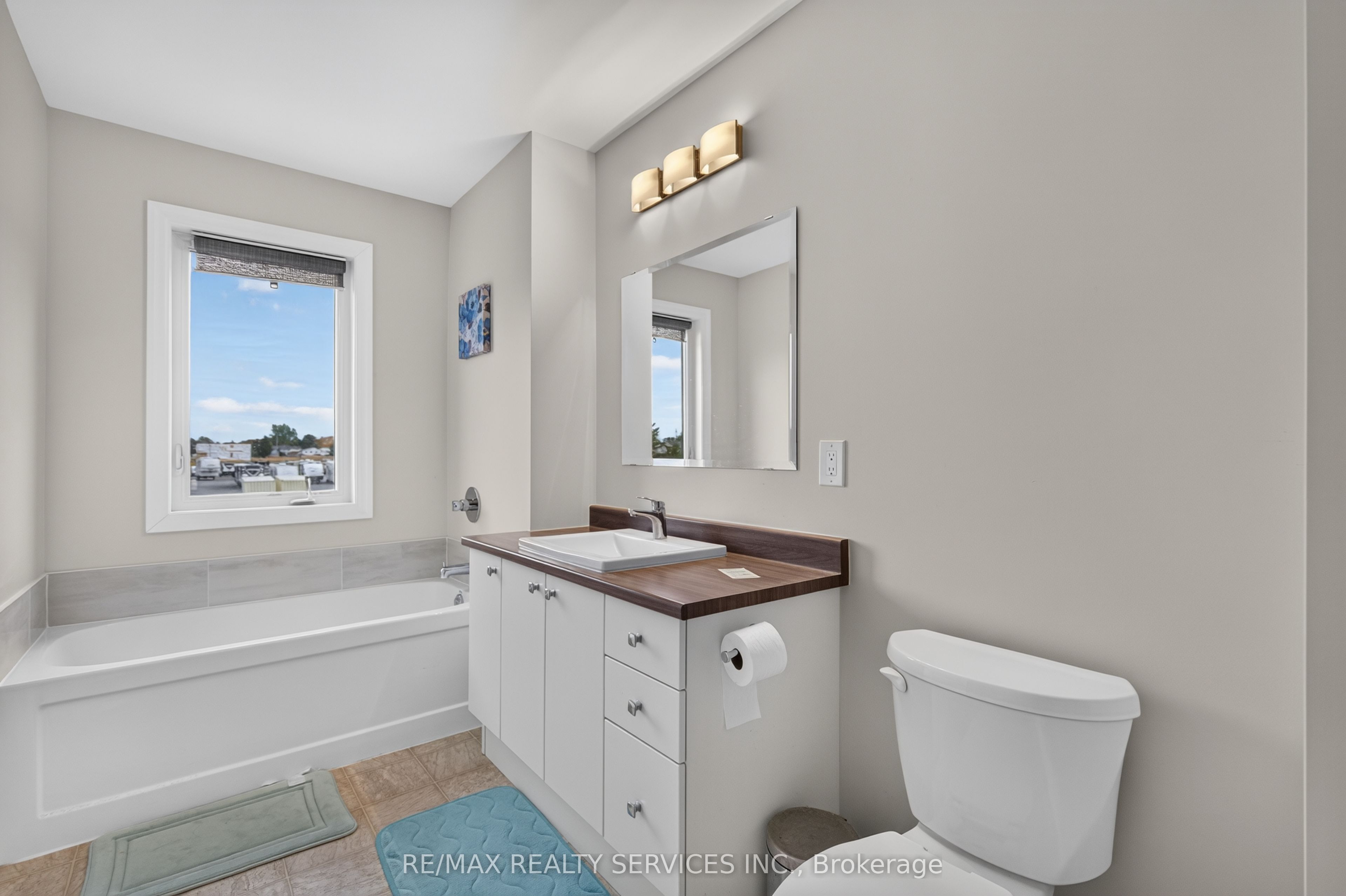 322 Holden Street Property Photo 33