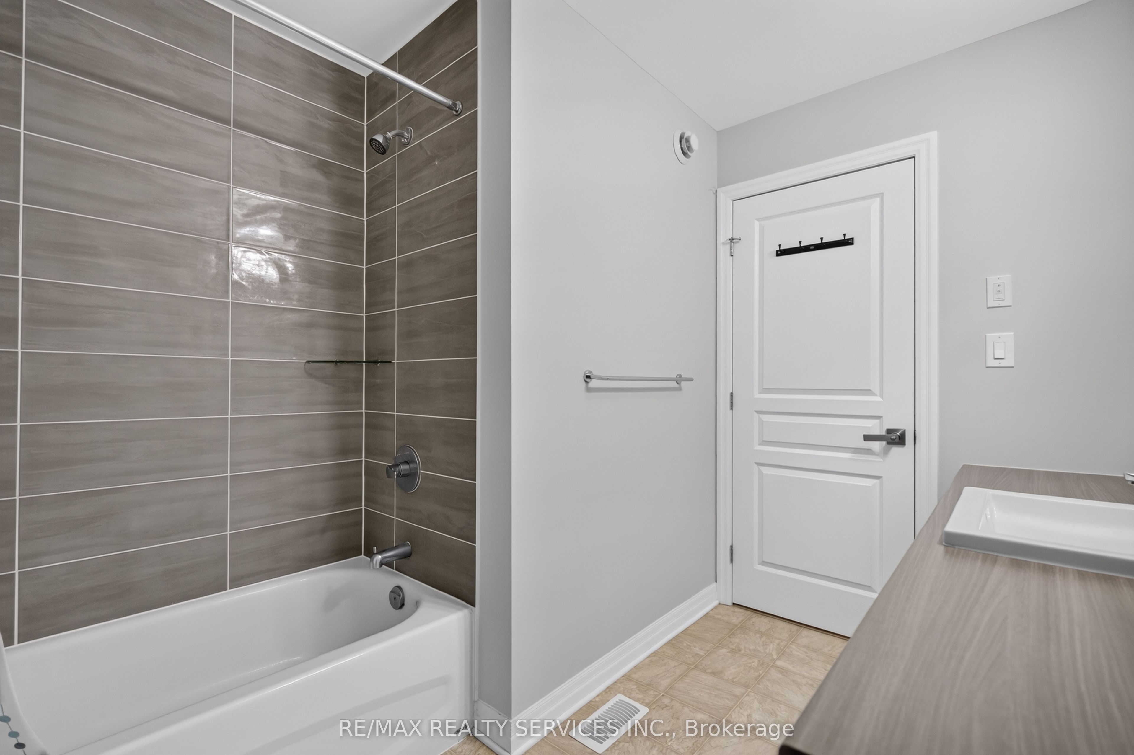 322 Holden Street Property Photo 43