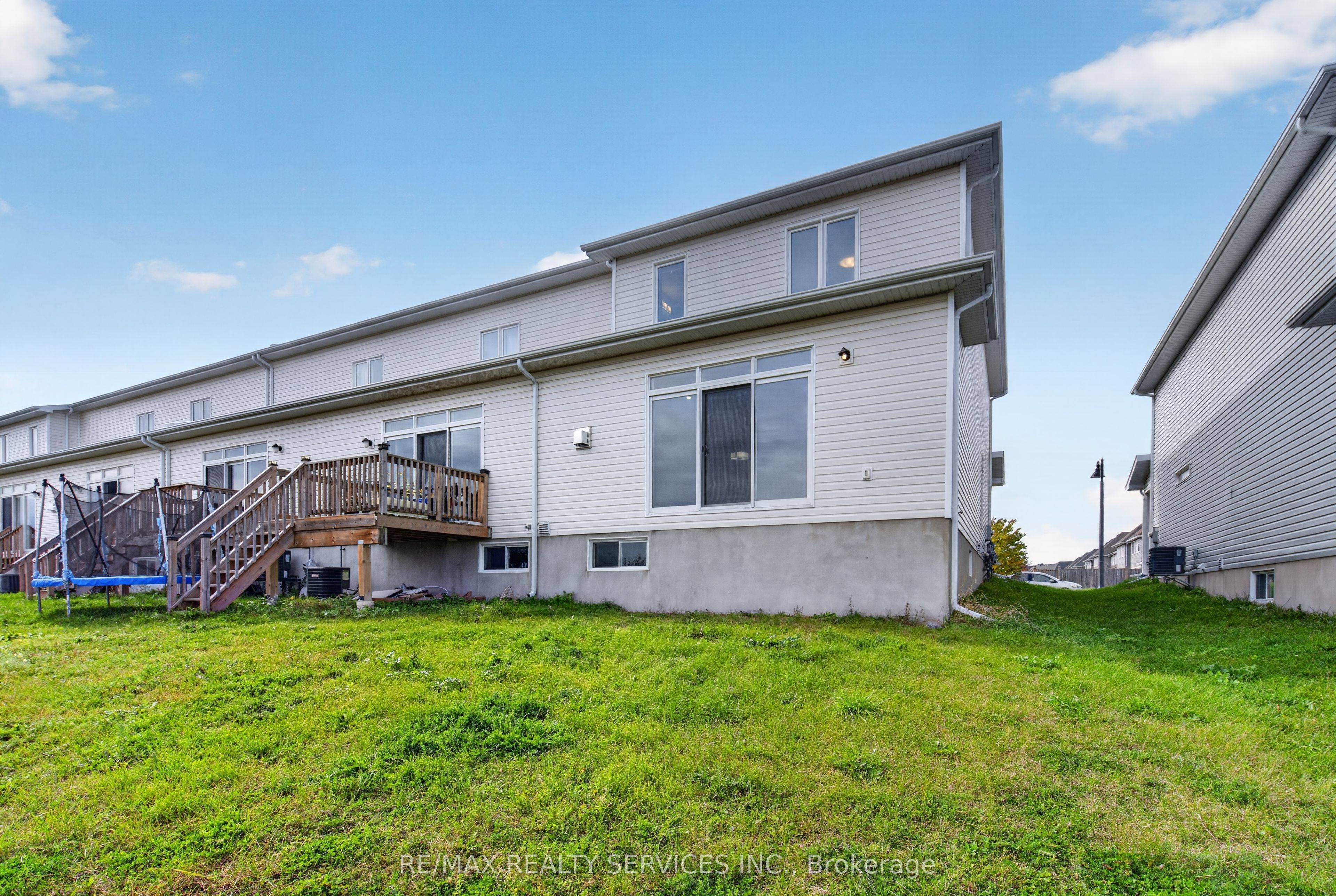 322 Holden Street Property Photo 45